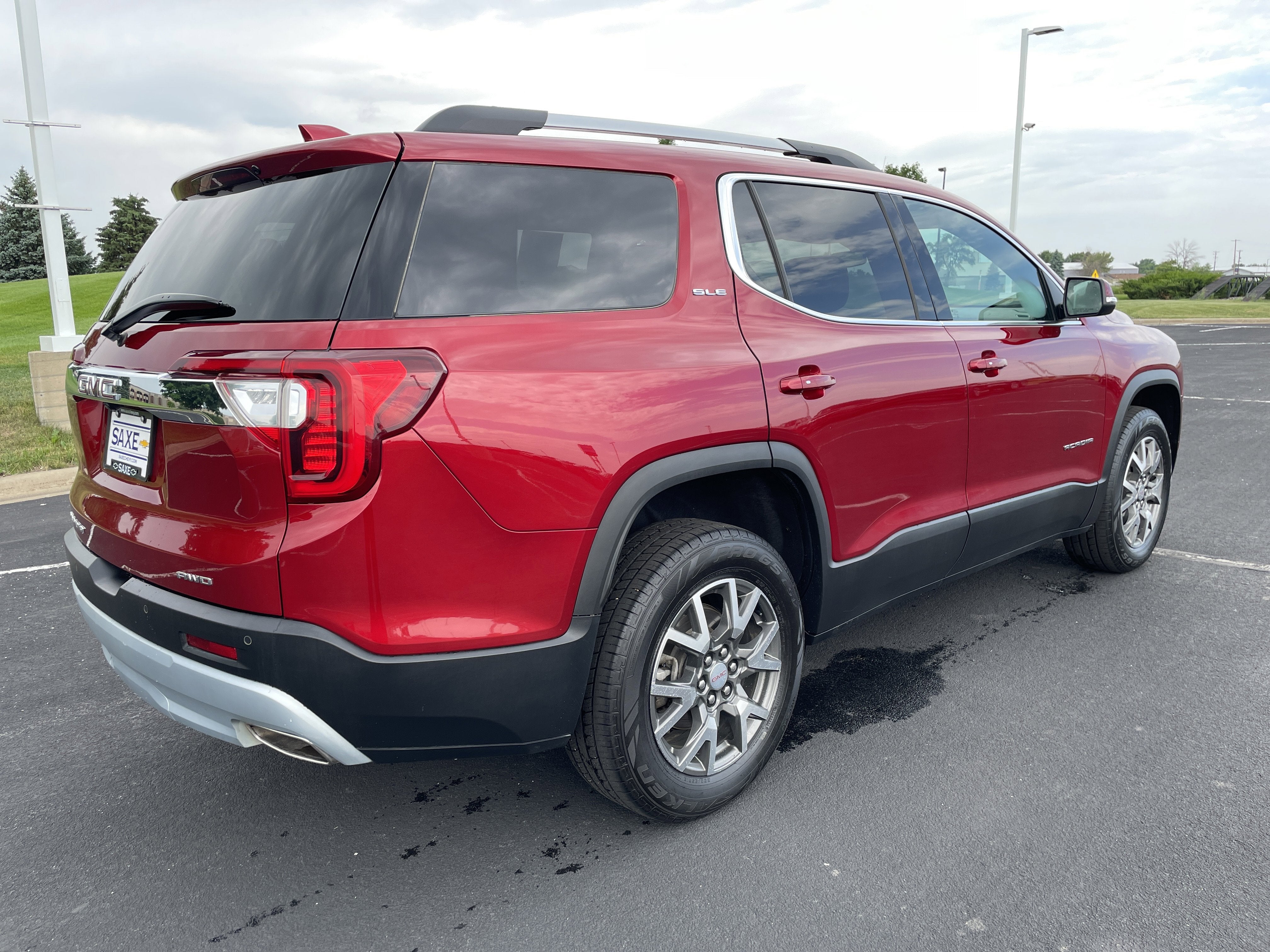 2022 GMC Acadia SLE