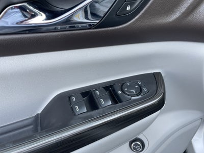 2019 GMC Acadia SLT