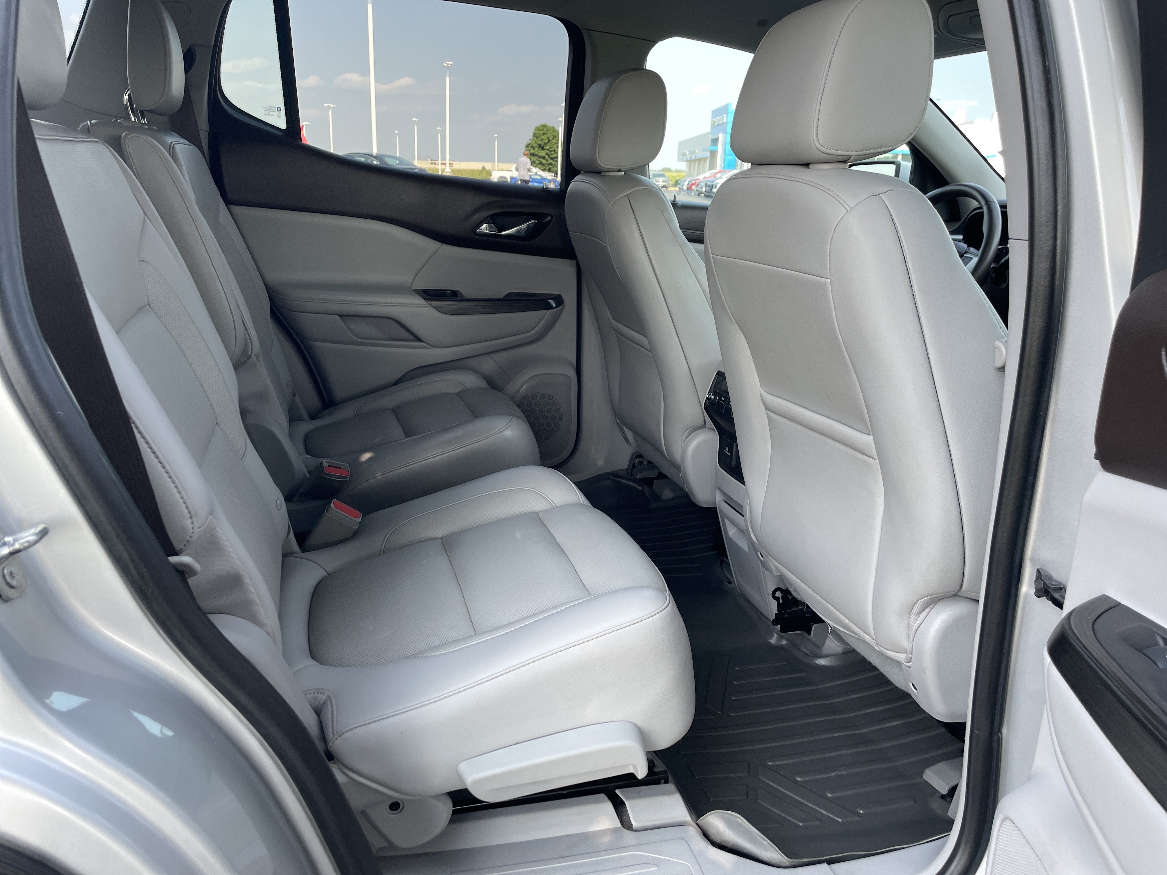 2019 GMC Acadia SLT