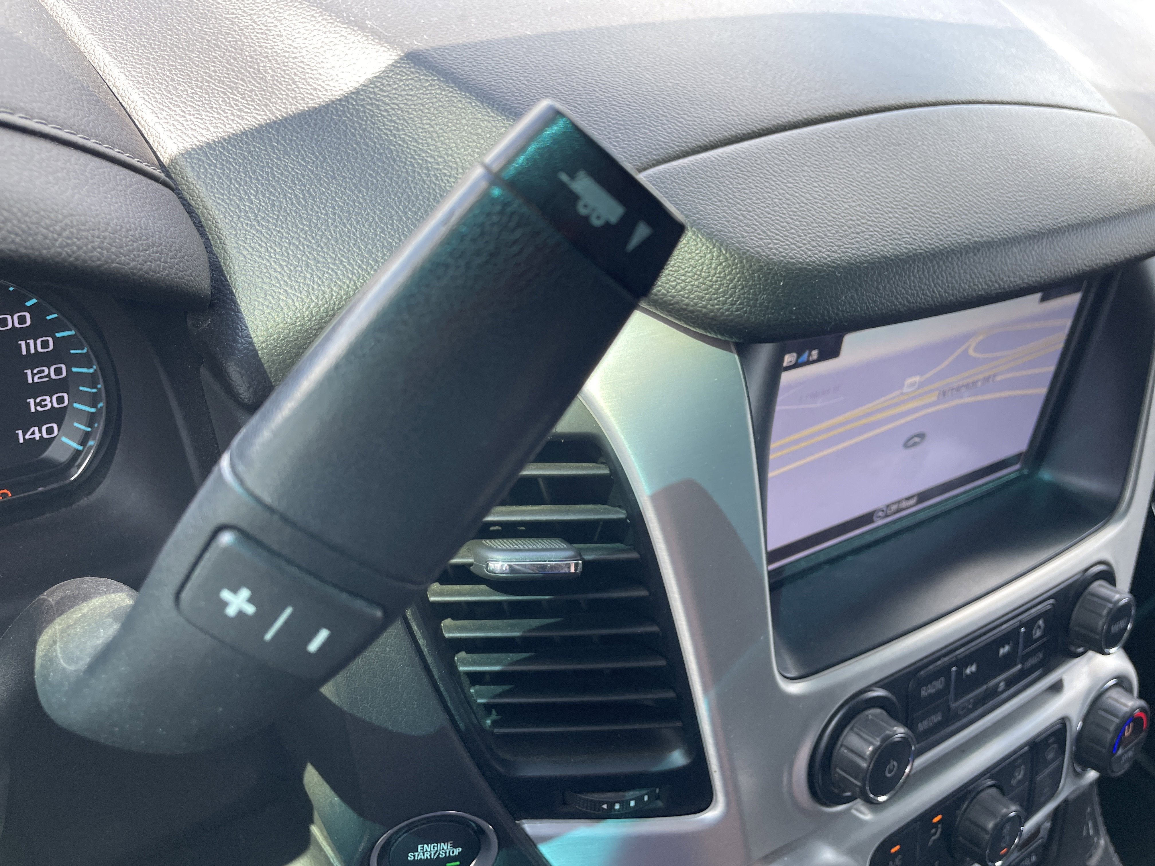 2020 GMC Yukon XL SLT