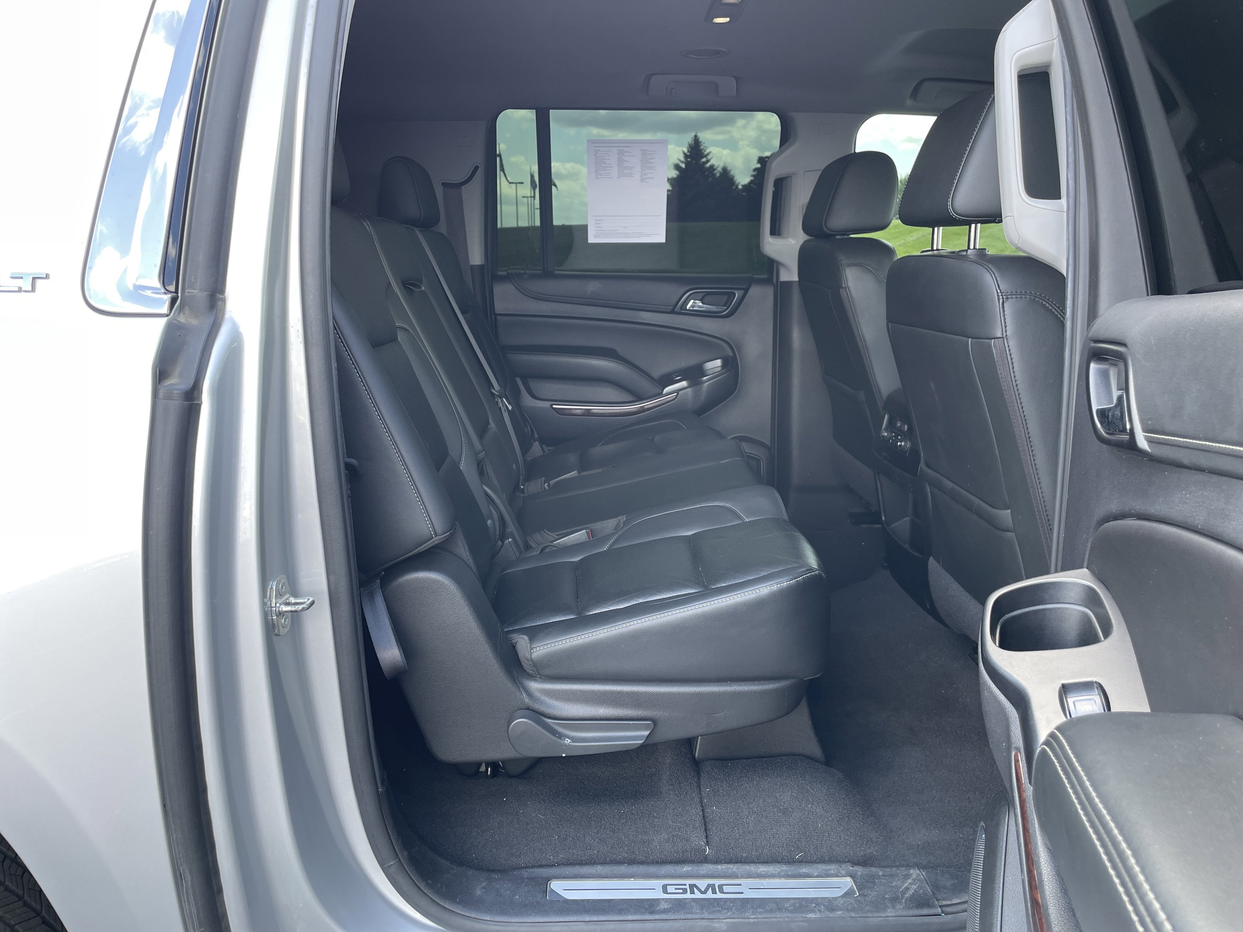 2020 GMC Yukon XL SLT