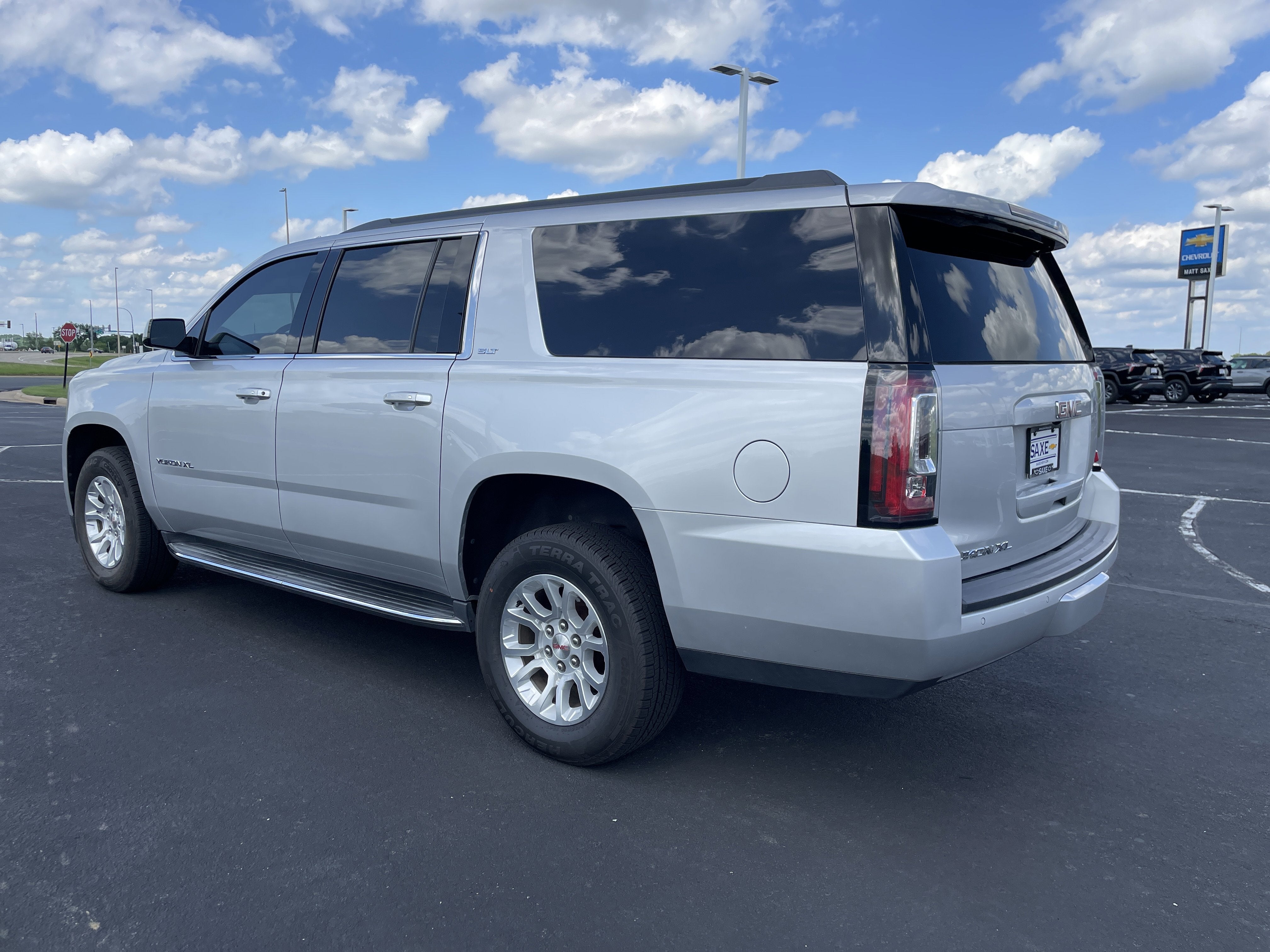 2020 GMC Yukon XL SLT
