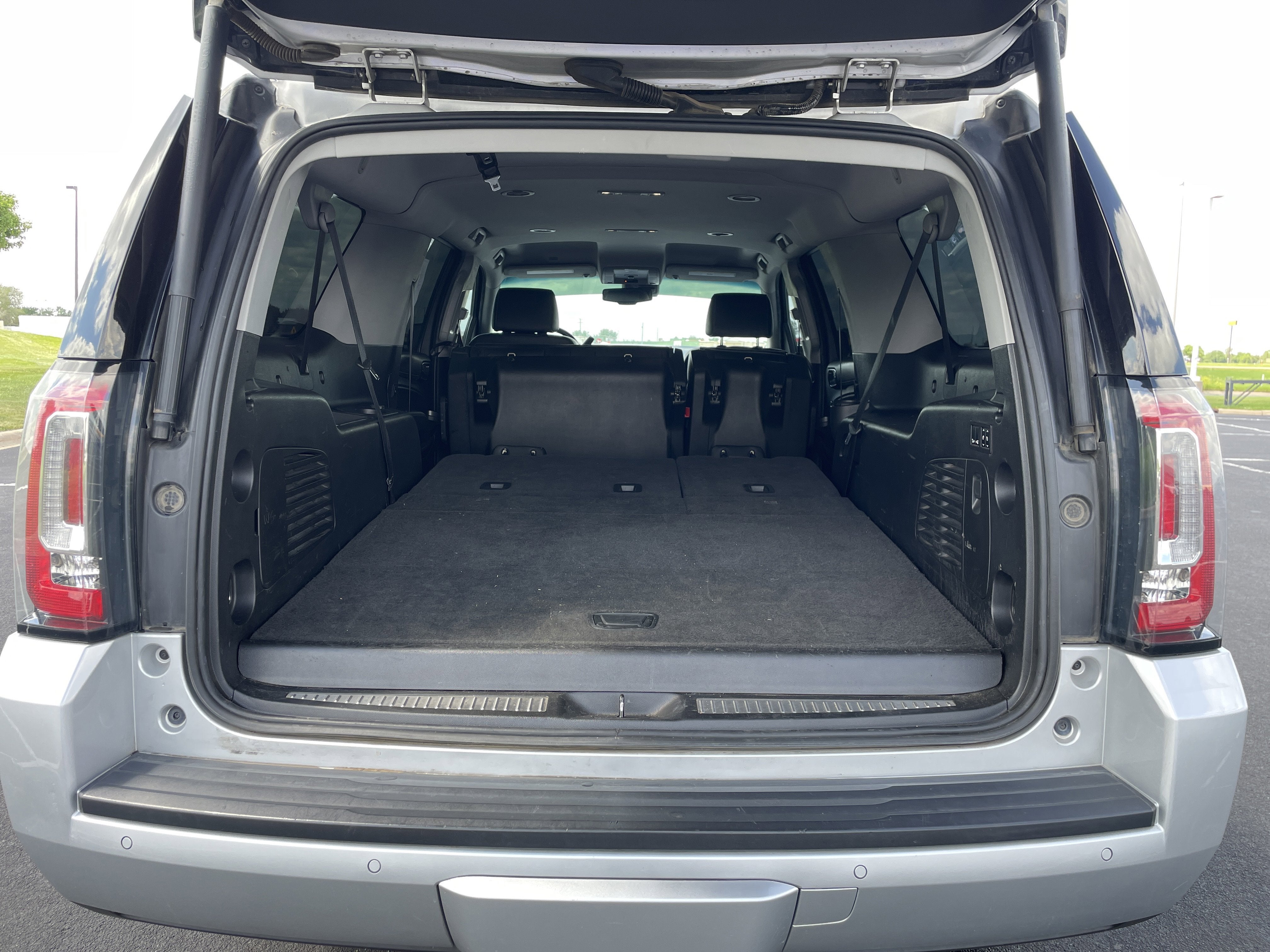 2020 GMC Yukon XL SLT