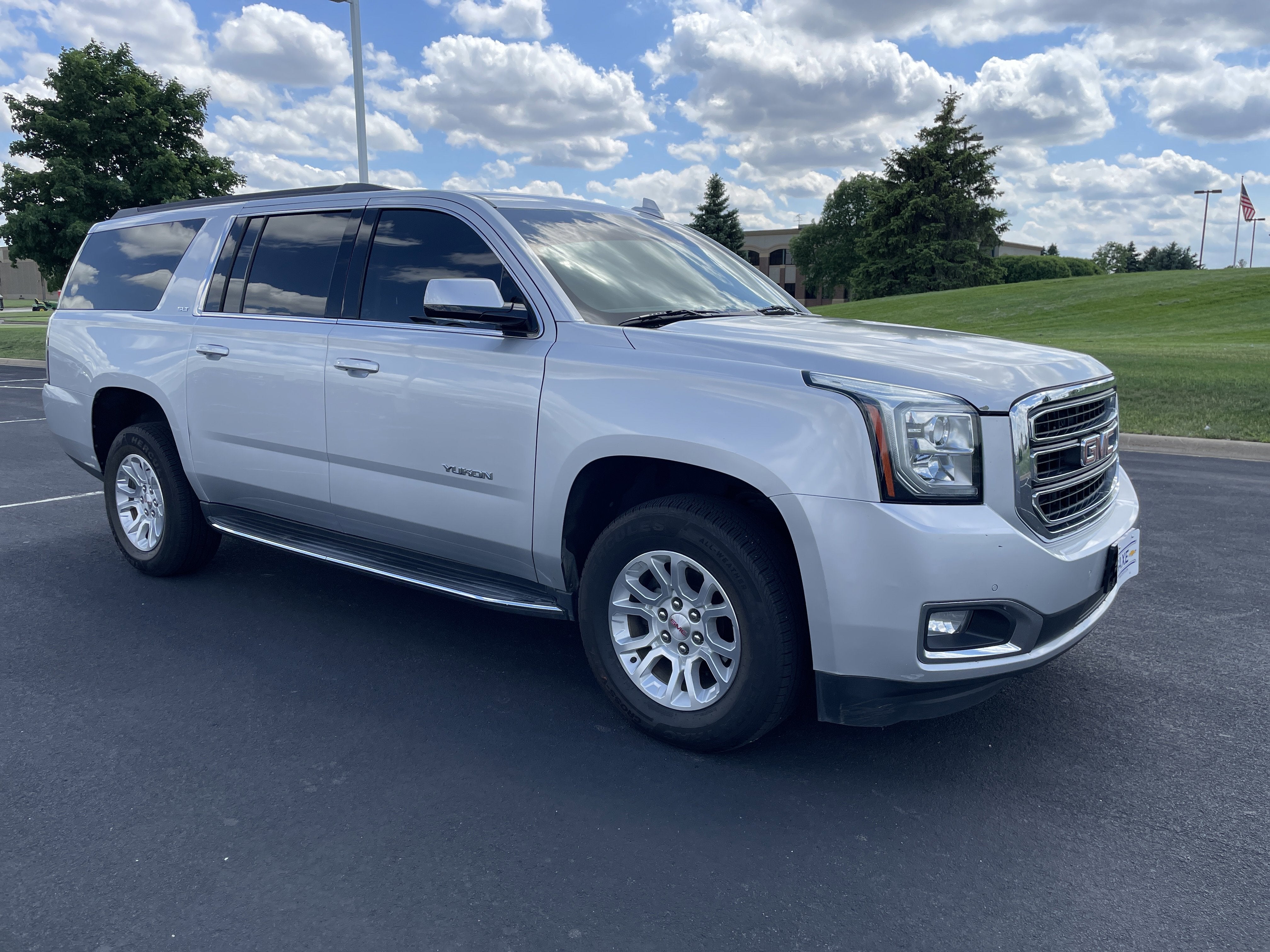 2020 GMC Yukon XL SLT