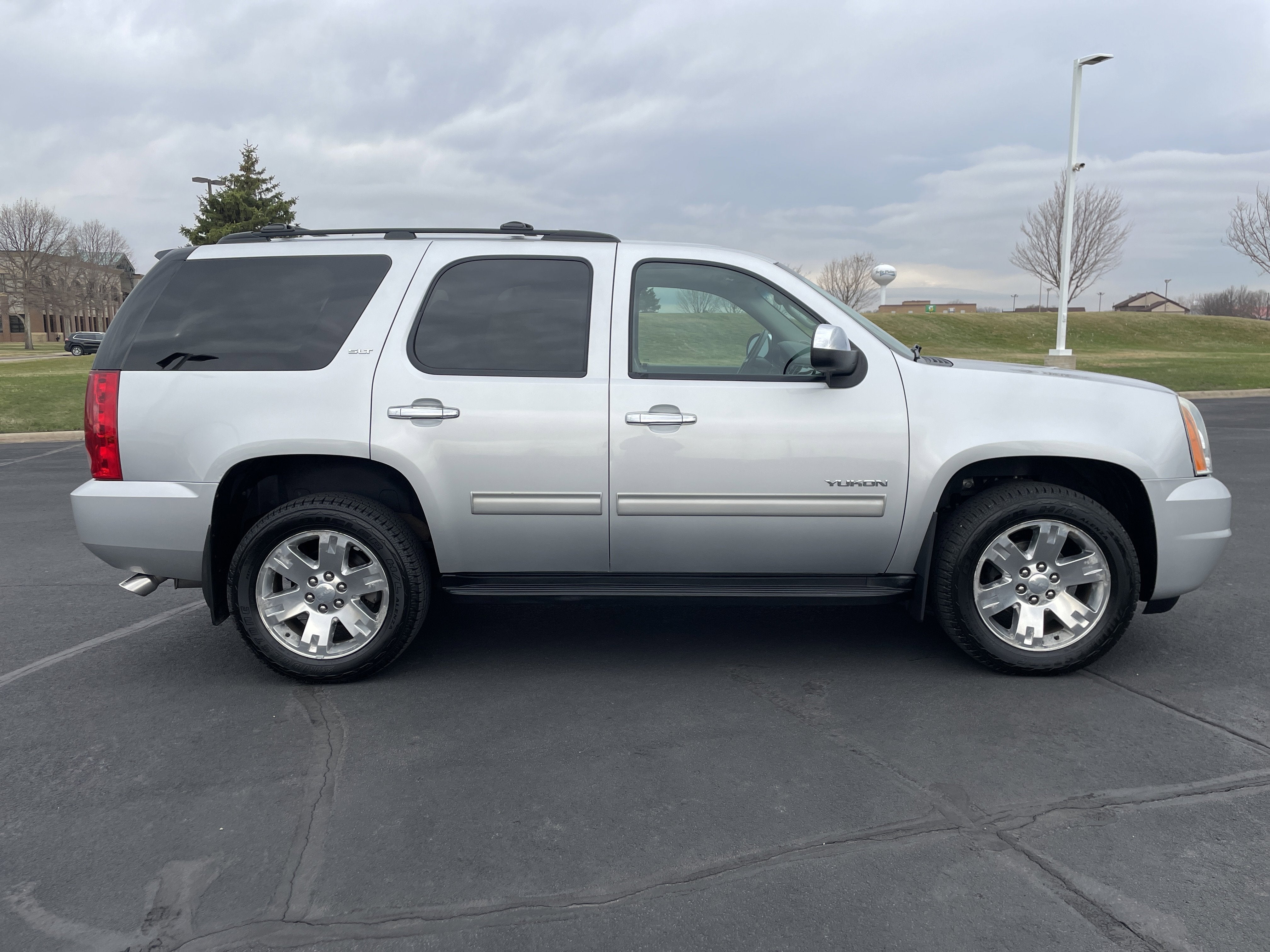 2012 GMC Yukon SLT