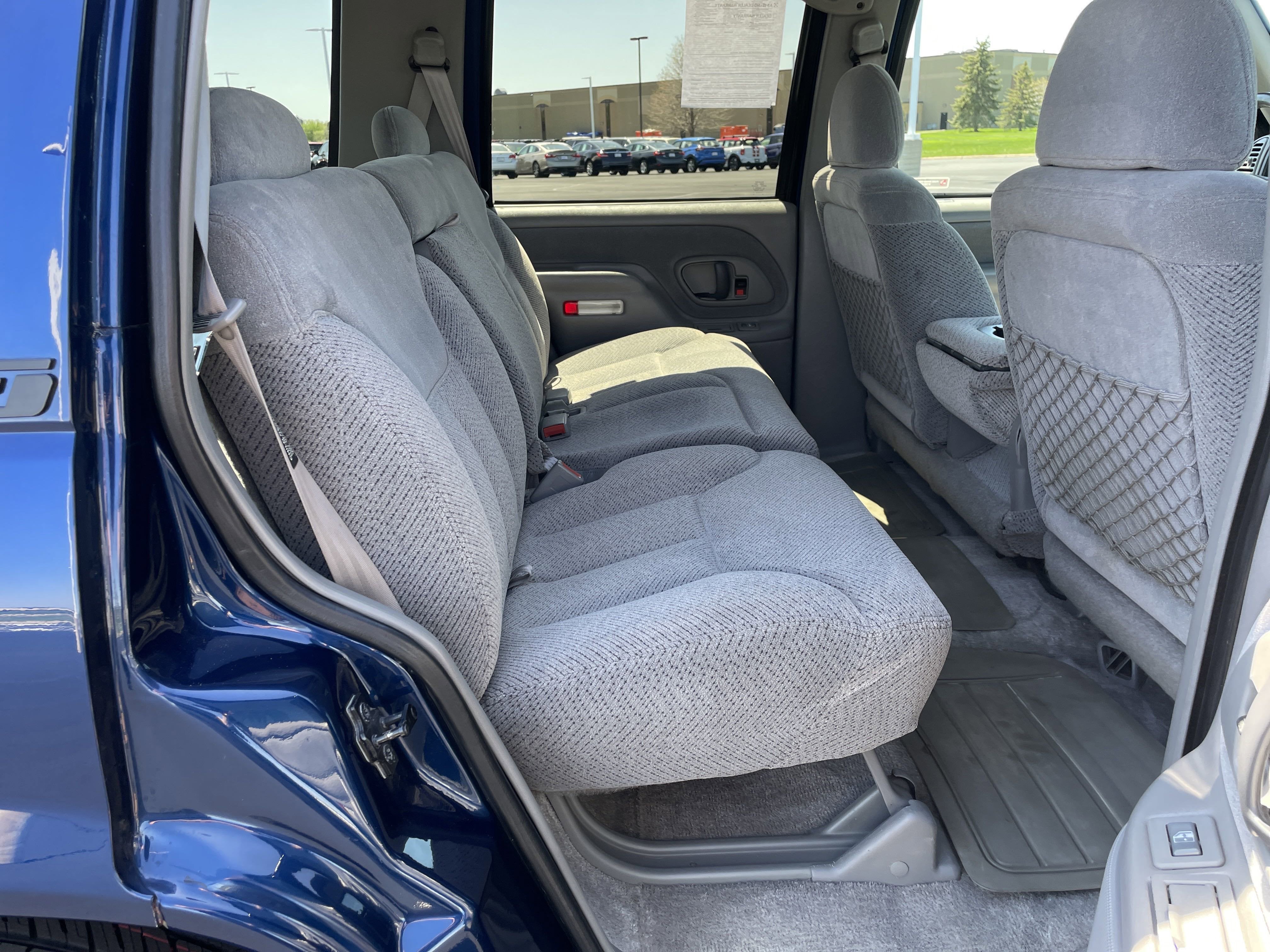 1996 Chevrolet Tahoe Base