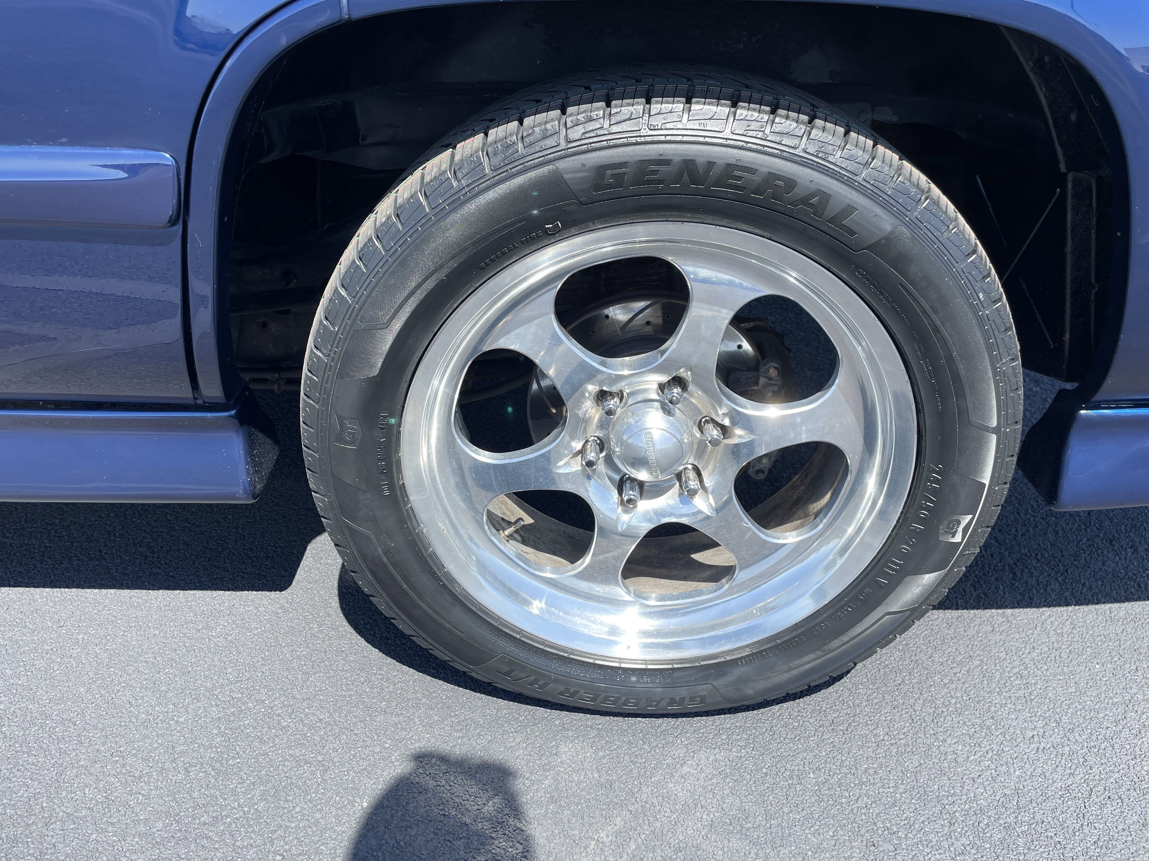 1996 Chevrolet Tahoe Base