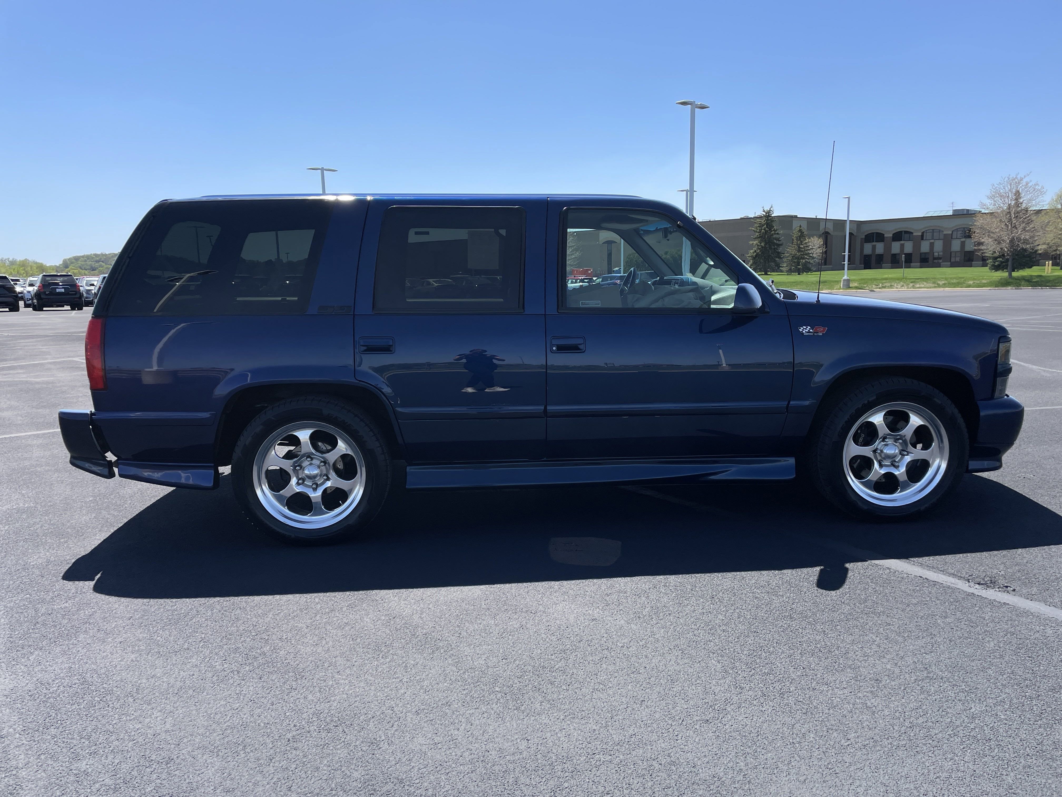1996 Chevrolet Tahoe Base