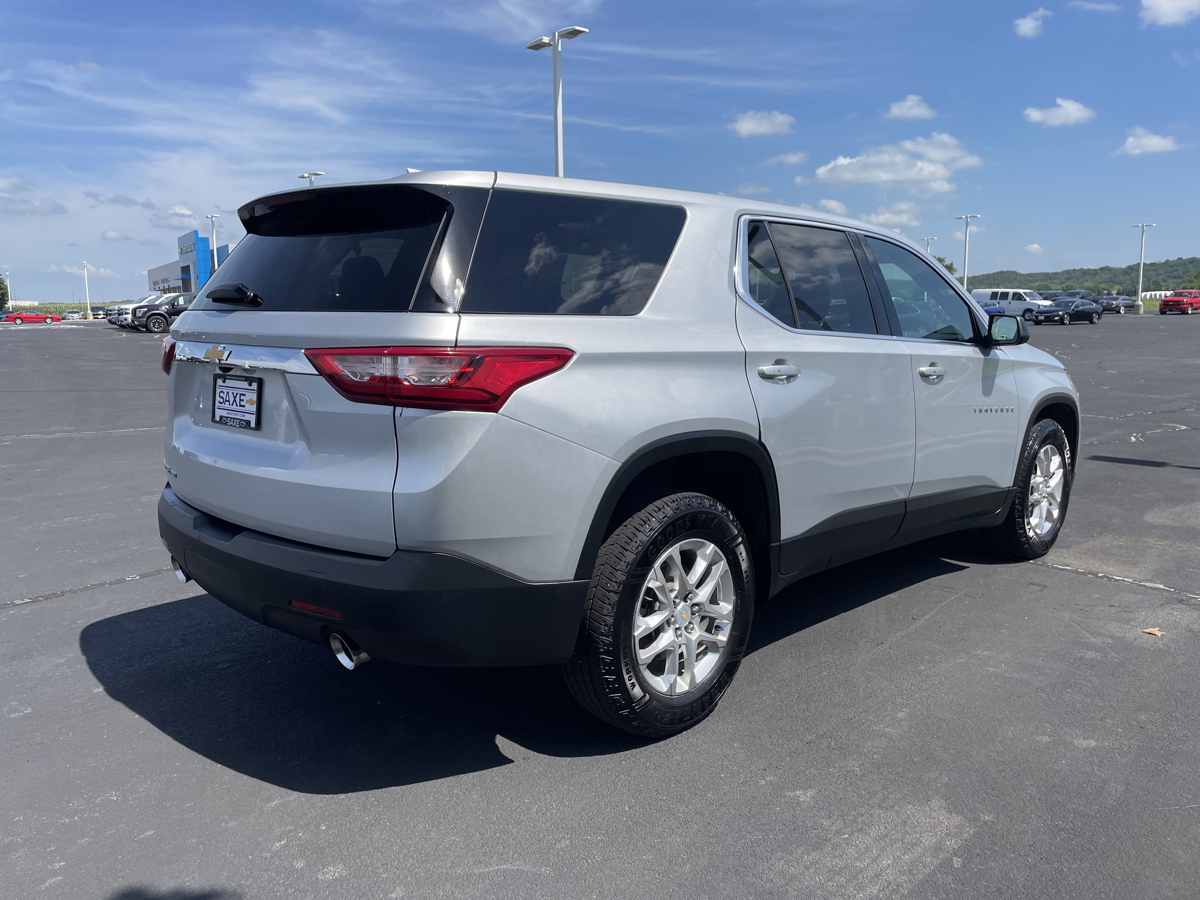 2021 Chevrolet Traverse LS
