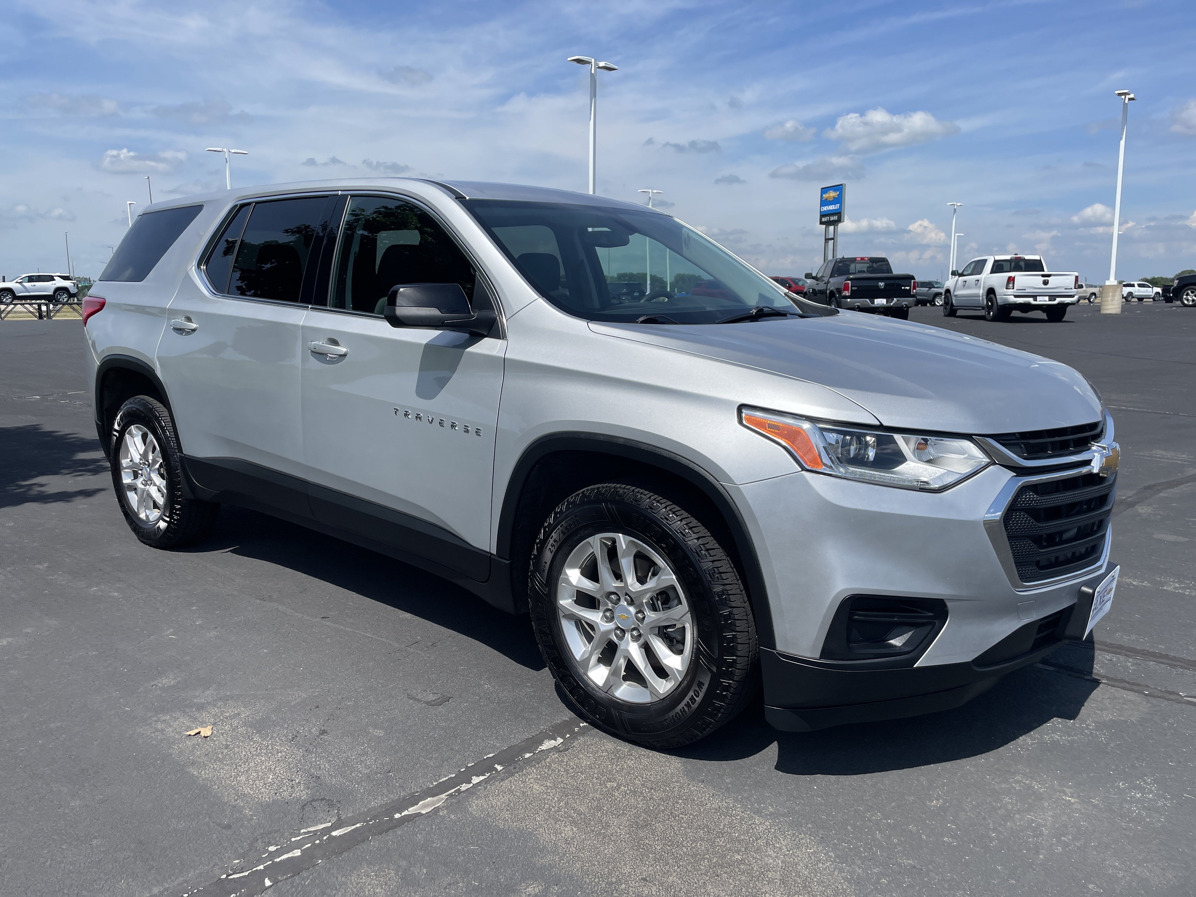 2021 Chevrolet Traverse LS