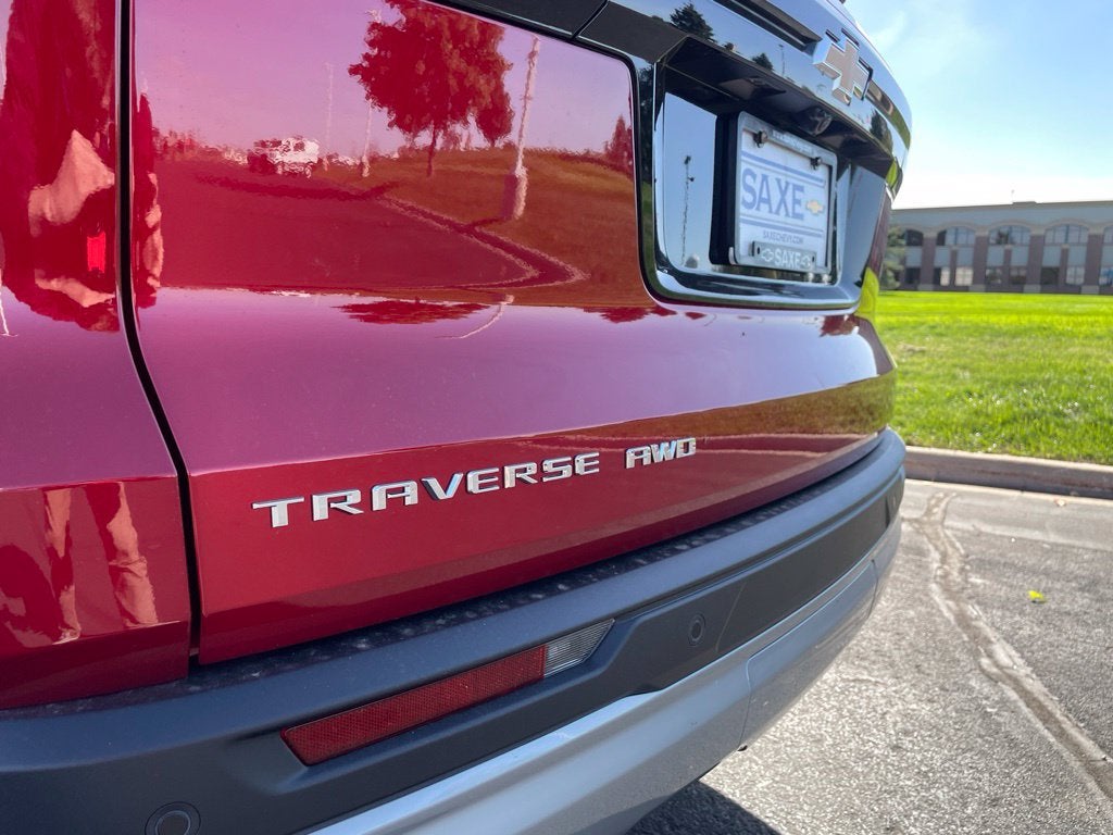 2027 Chevrolet Traverse LT