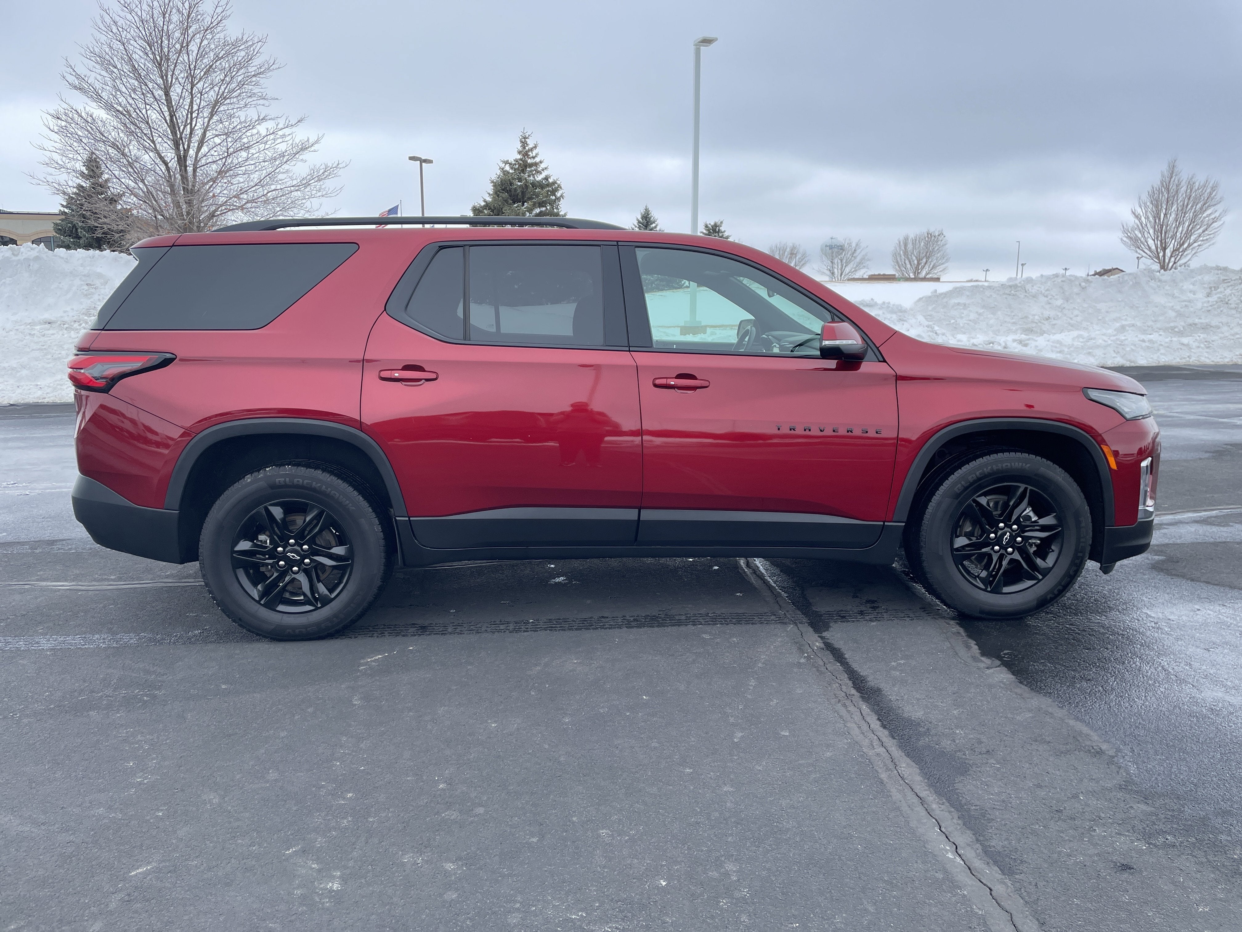 2023 Chevrolet Traverse LT Cloth