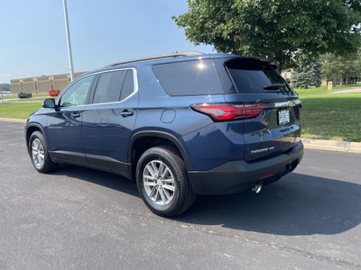 2022 Chevrolet Traverse LT Cloth