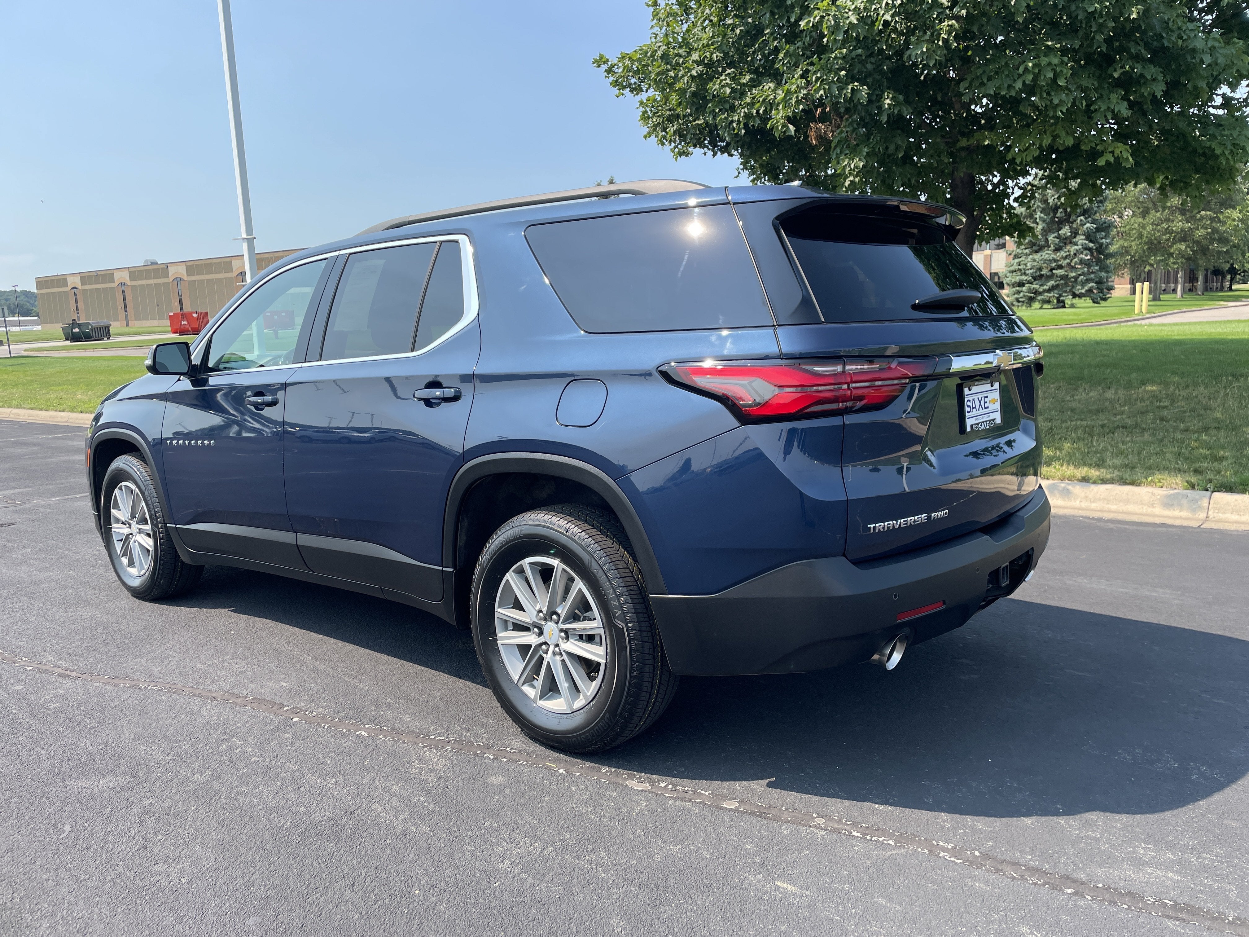 2022 Chevrolet Traverse LT Cloth