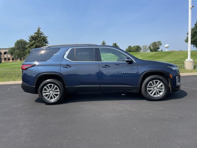 2022 Chevrolet Traverse LT Cloth
