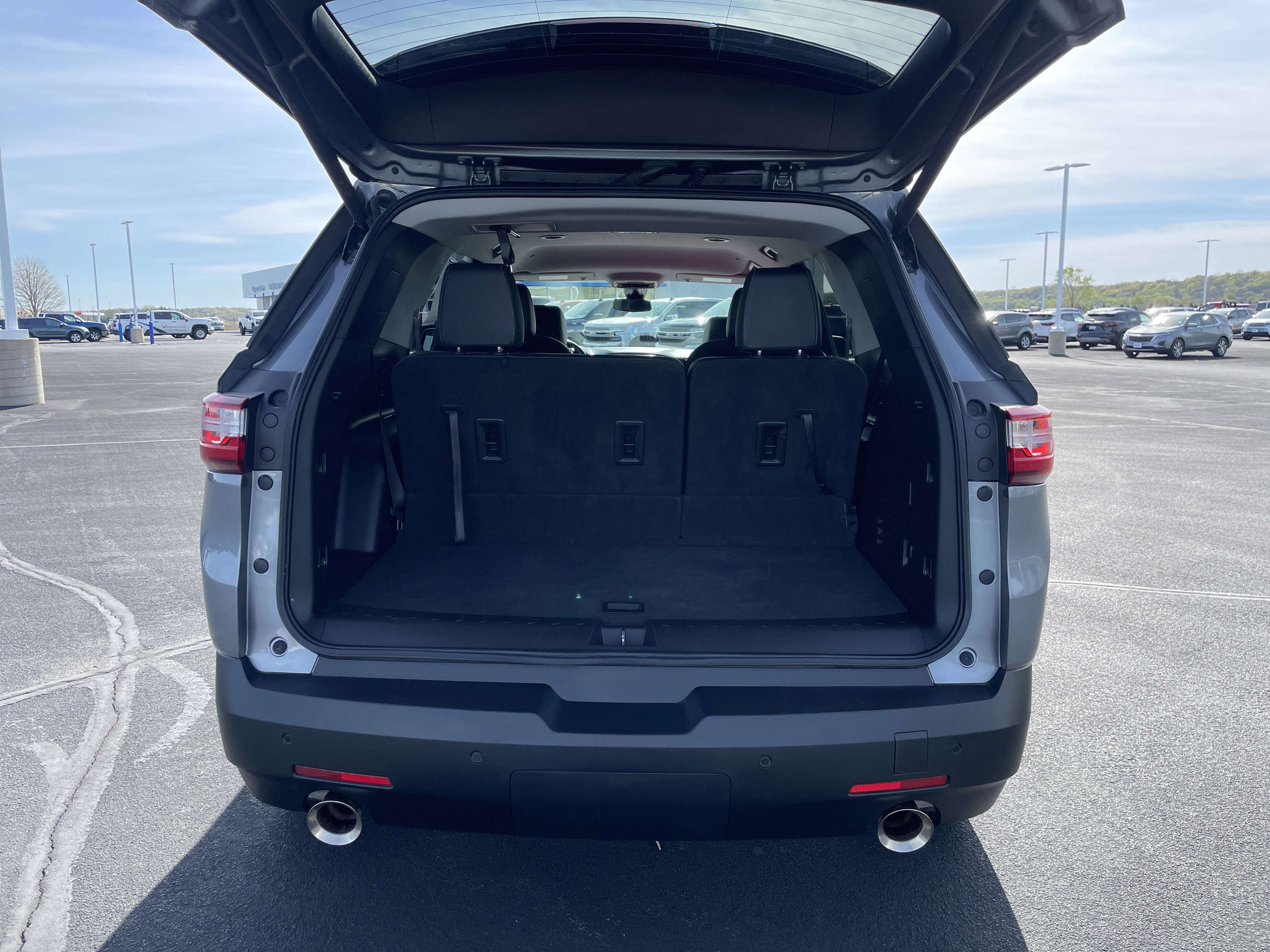 2021 Chevrolet Traverse RS