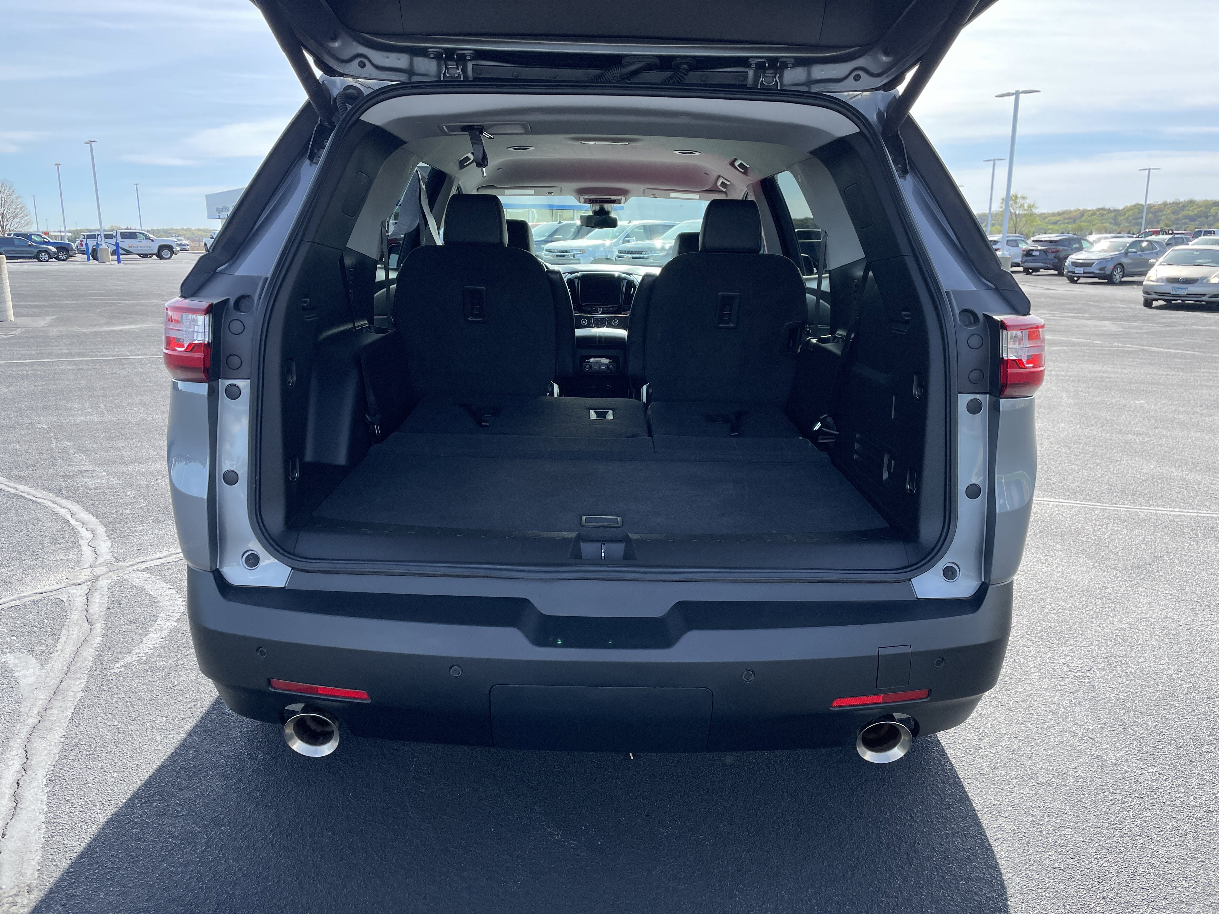 2021 Chevrolet Traverse RS