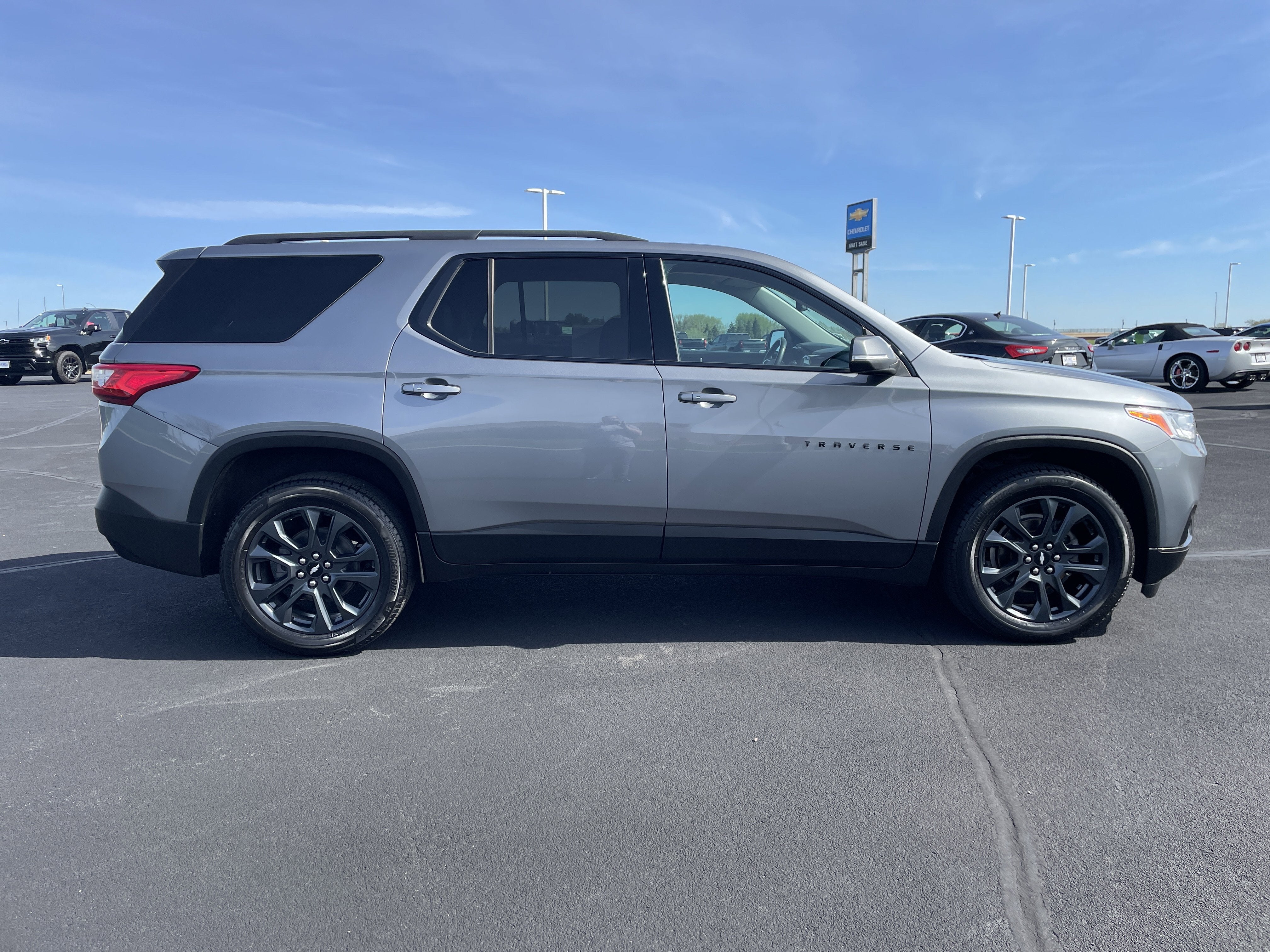 2021 Chevrolet Traverse RS