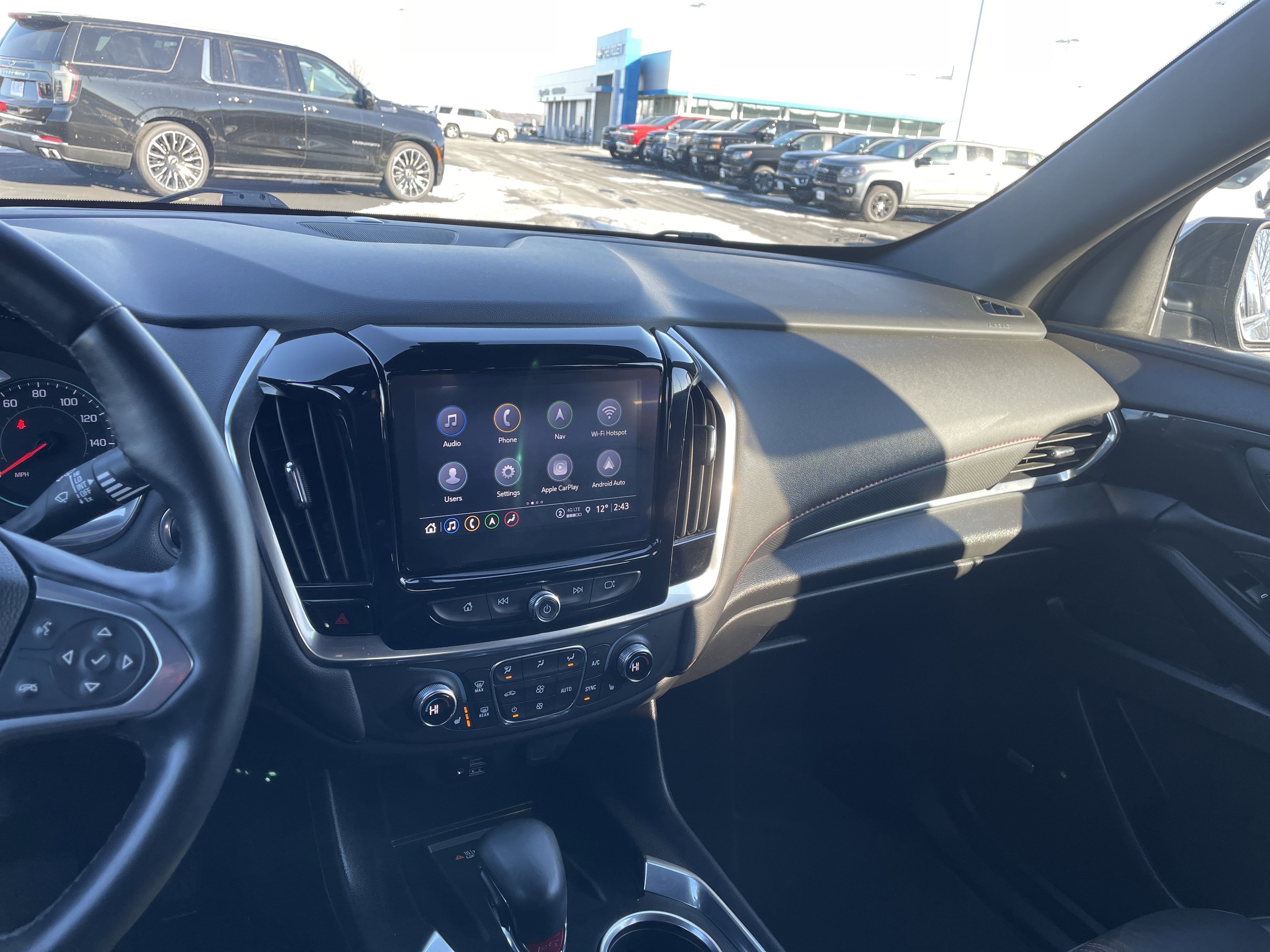 2023 Chevrolet Traverse RS