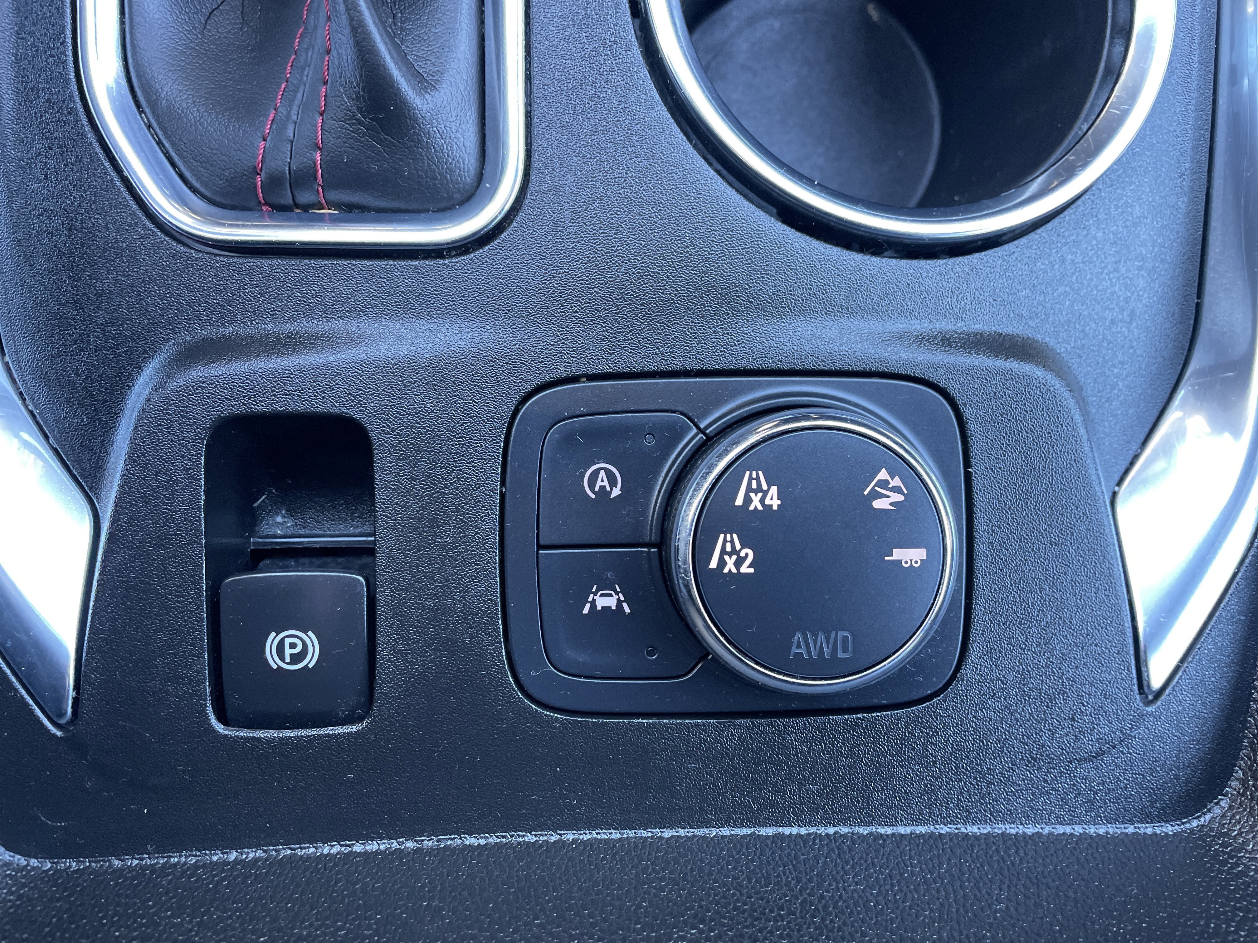 2023 Chevrolet Traverse RS