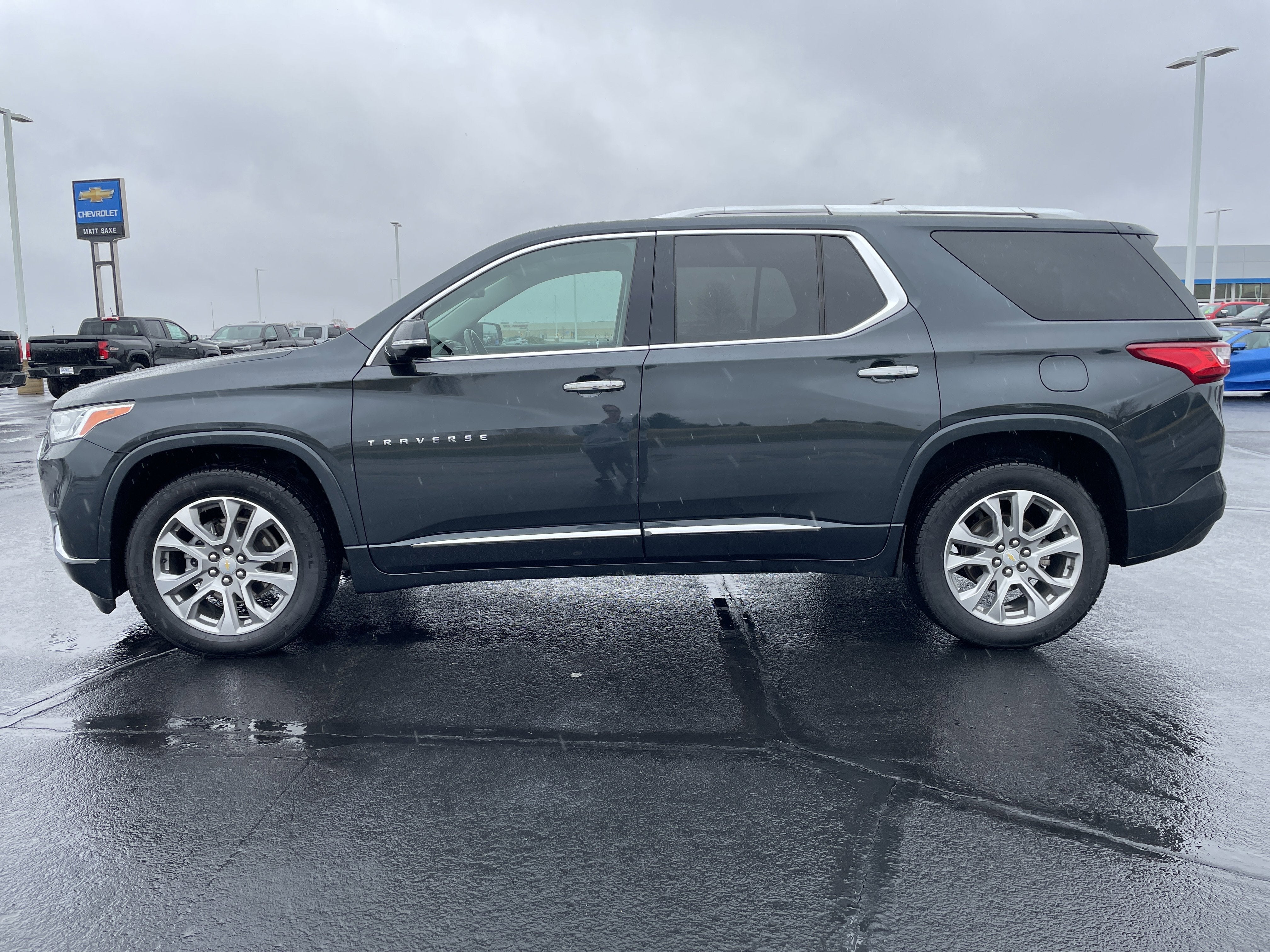 2021 Chevrolet Traverse Premier