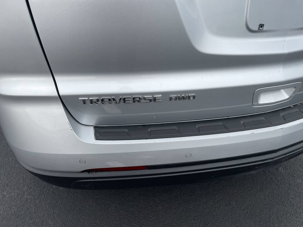 2017 Chevrolet Traverse LT