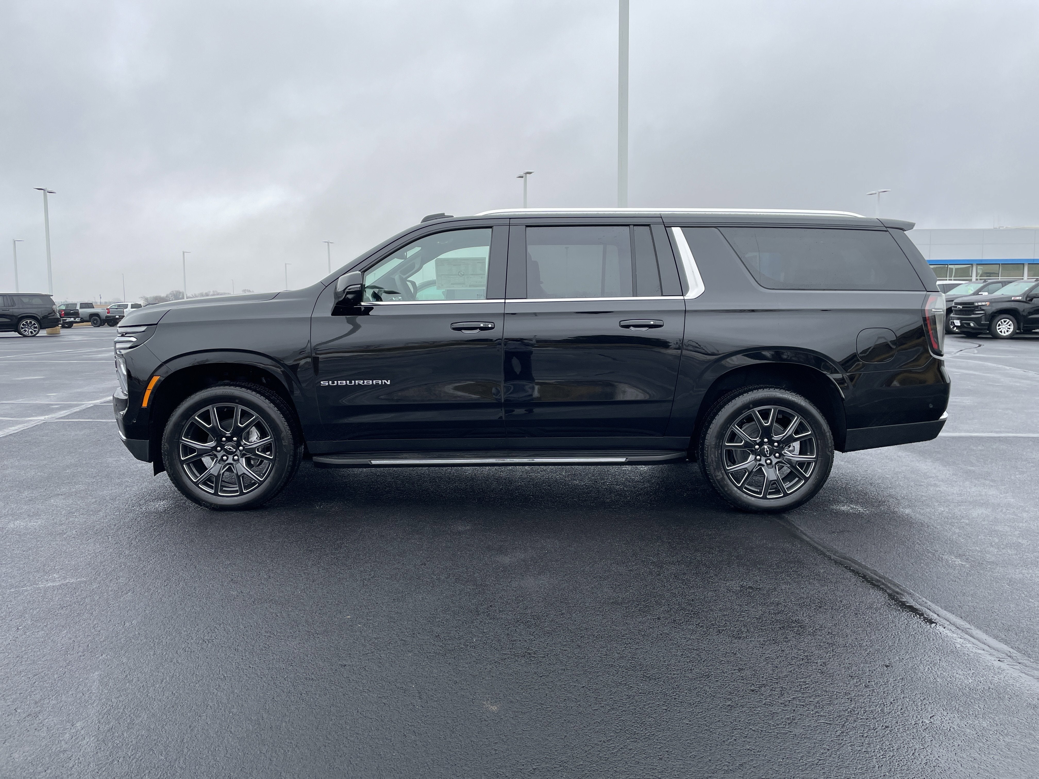 2026 Chevrolet Suburban LT