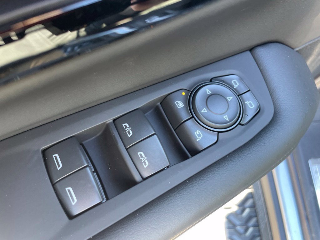 2026 Chevrolet Suburban Z71 - Photo 18