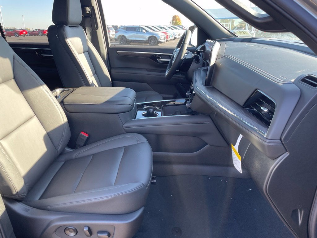 2026 Chevrolet Suburban Z71 - Photo 26