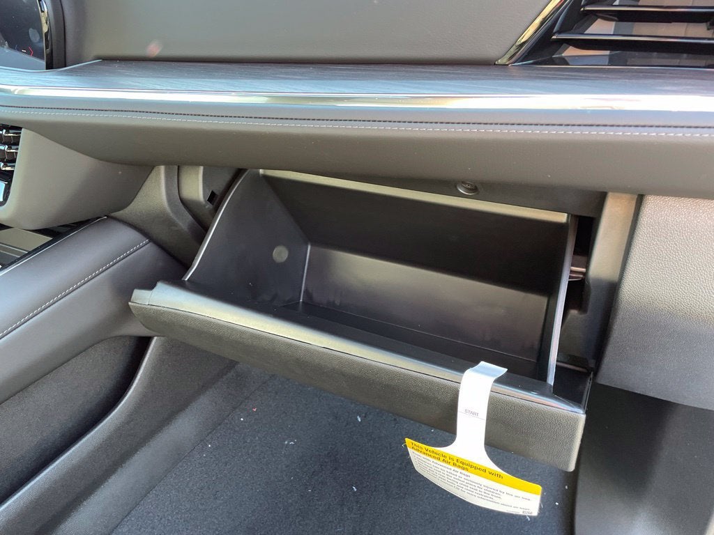 2026 Chevrolet Suburban Z71 - Photo 41