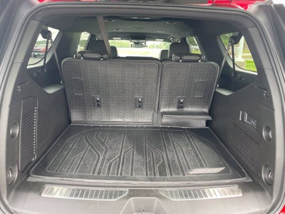 2025 Chevrolet Suburban RST