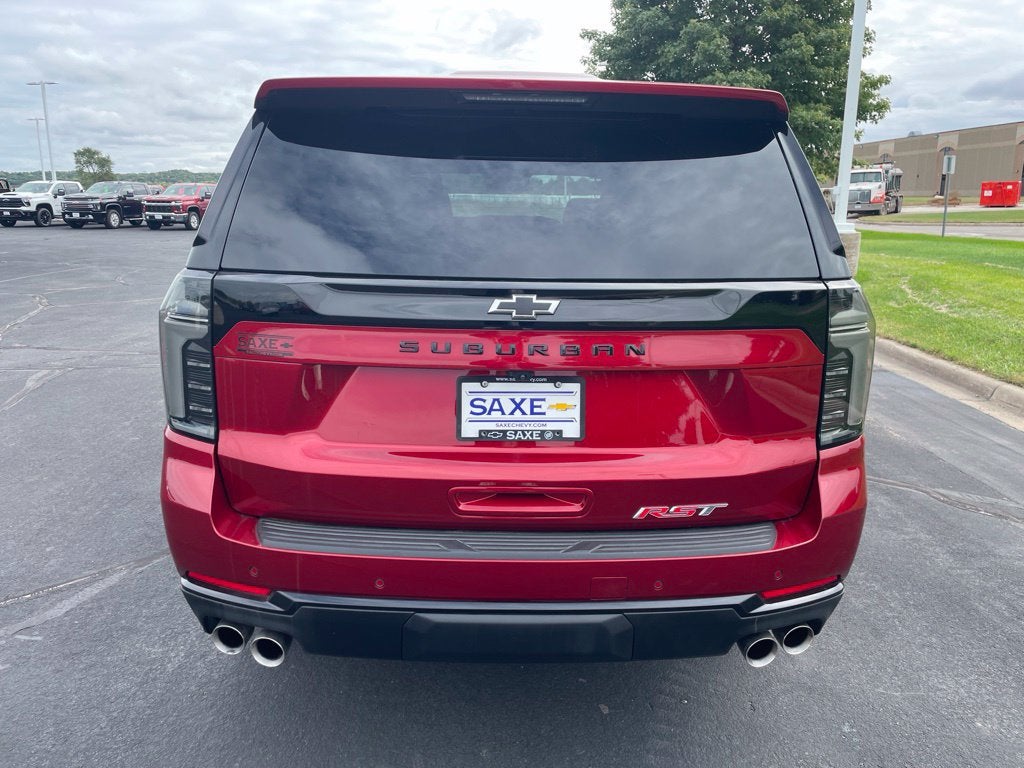 2025 Chevrolet Suburban RST