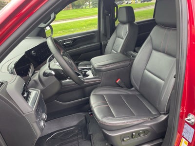2025 Chevrolet Suburban RST