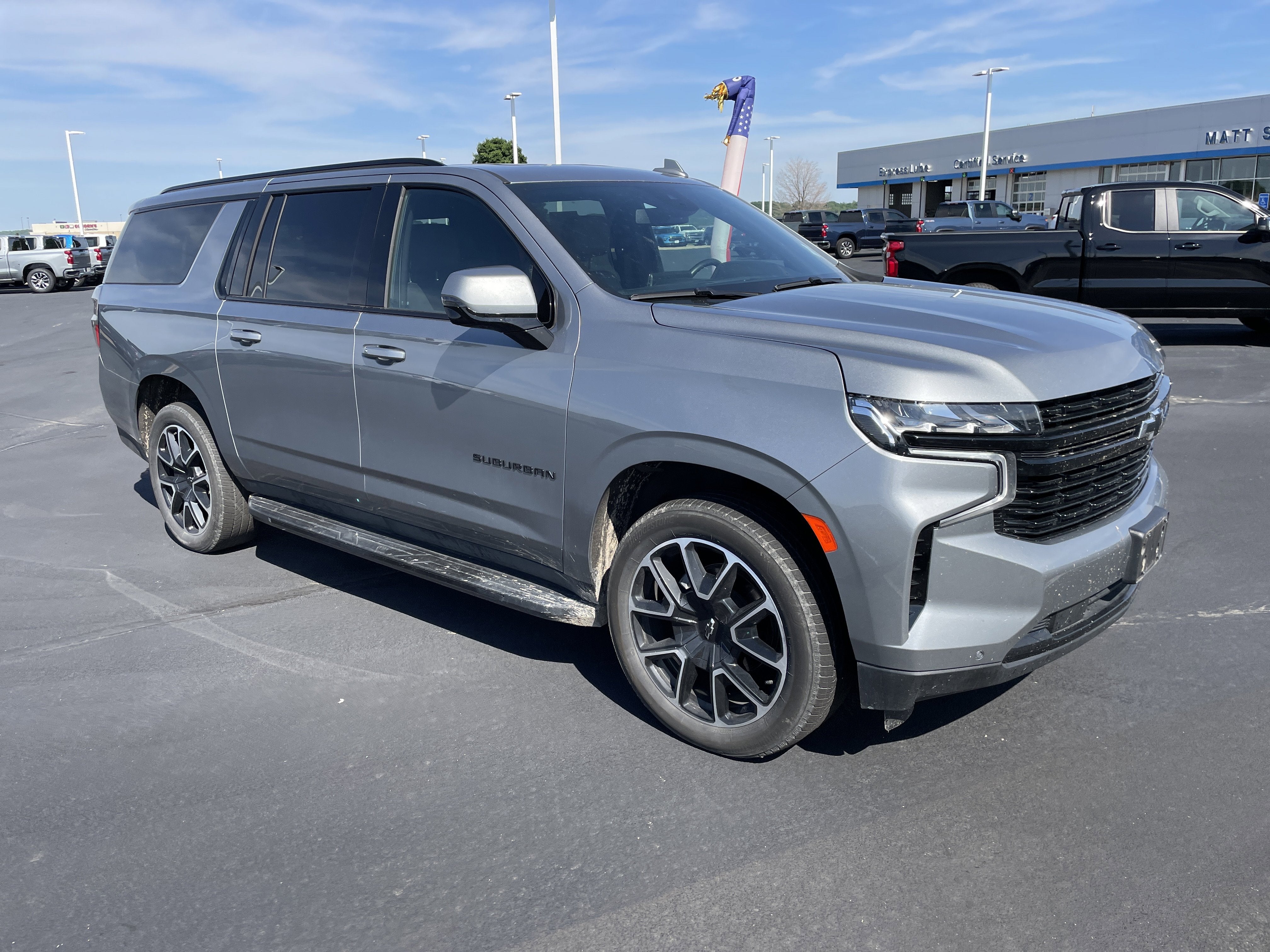 2023 Chevrolet Suburban RST