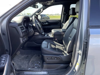 2023 Chevrolet Suburban RST