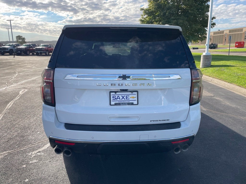 2023 Chevrolet Suburban Premier