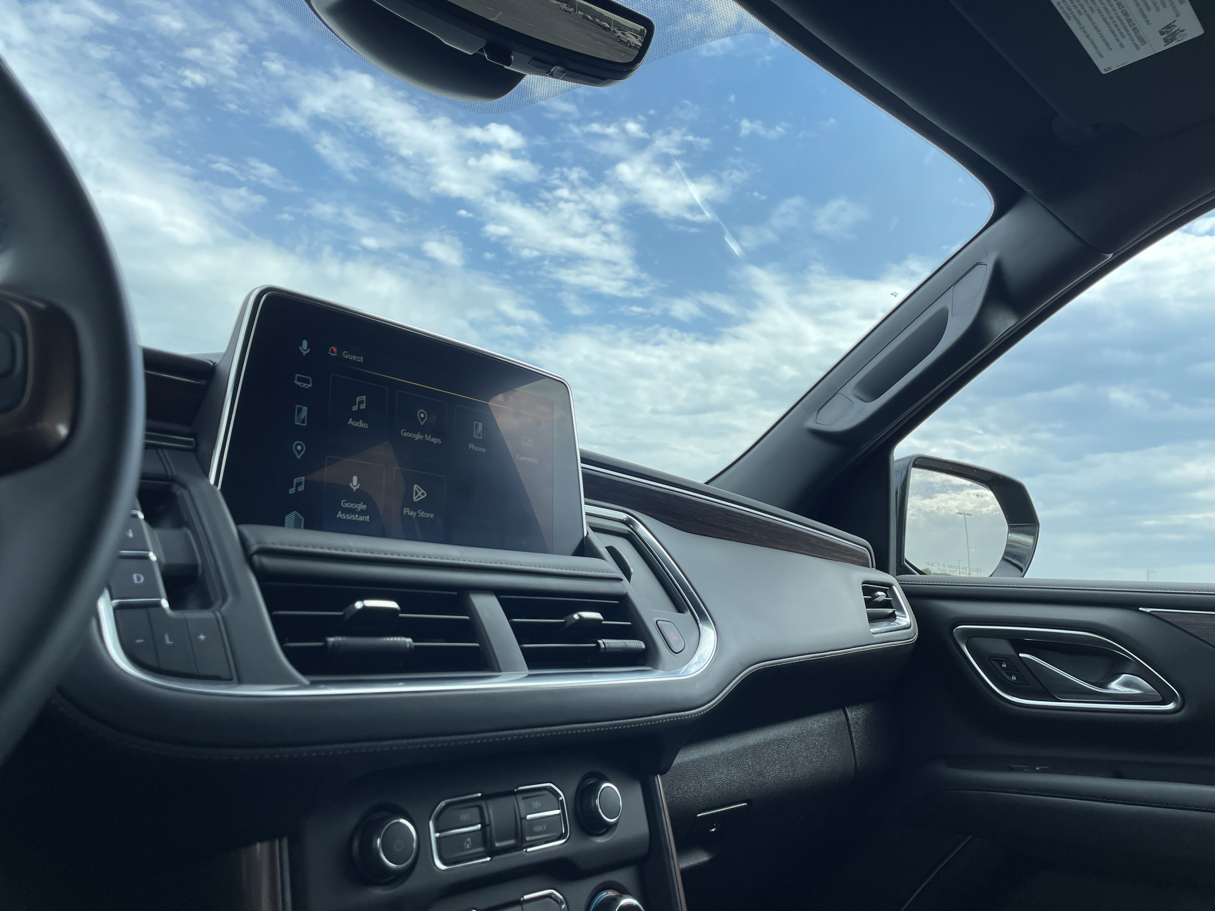 2023 Chevrolet Suburban High Country