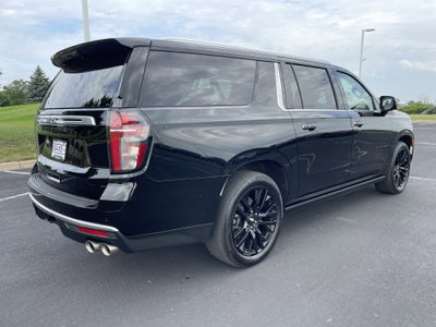 2023 Chevrolet Suburban High Country