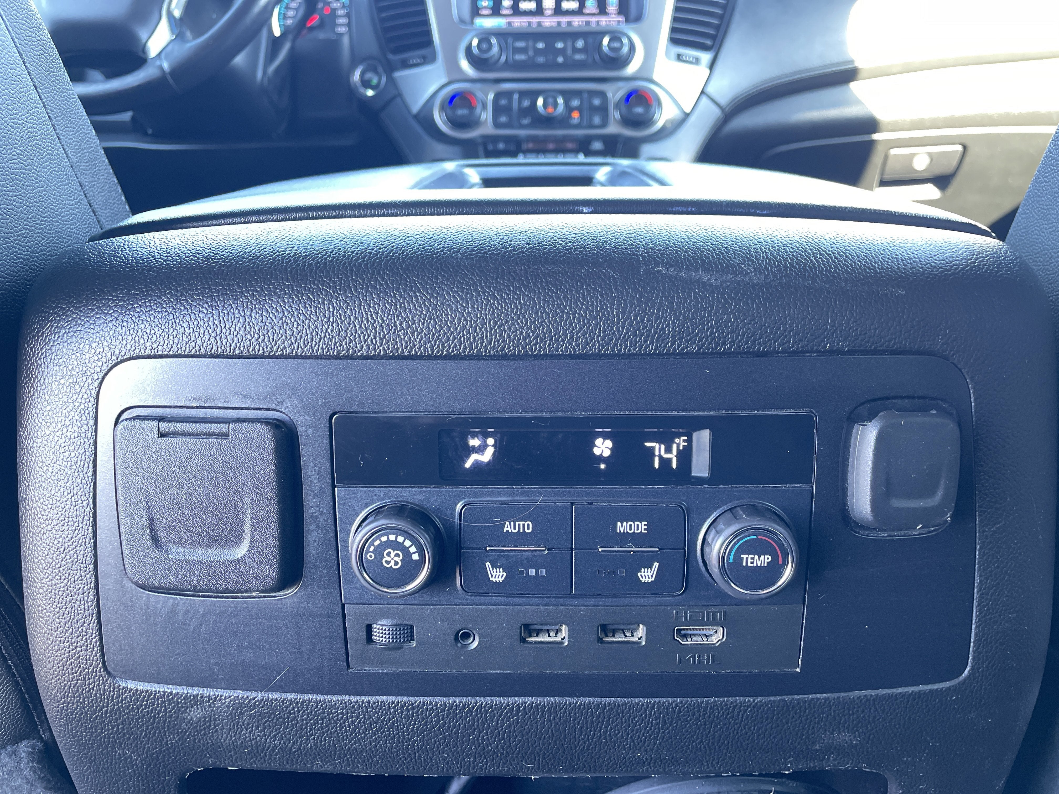 2018 Chevrolet Suburban Premier