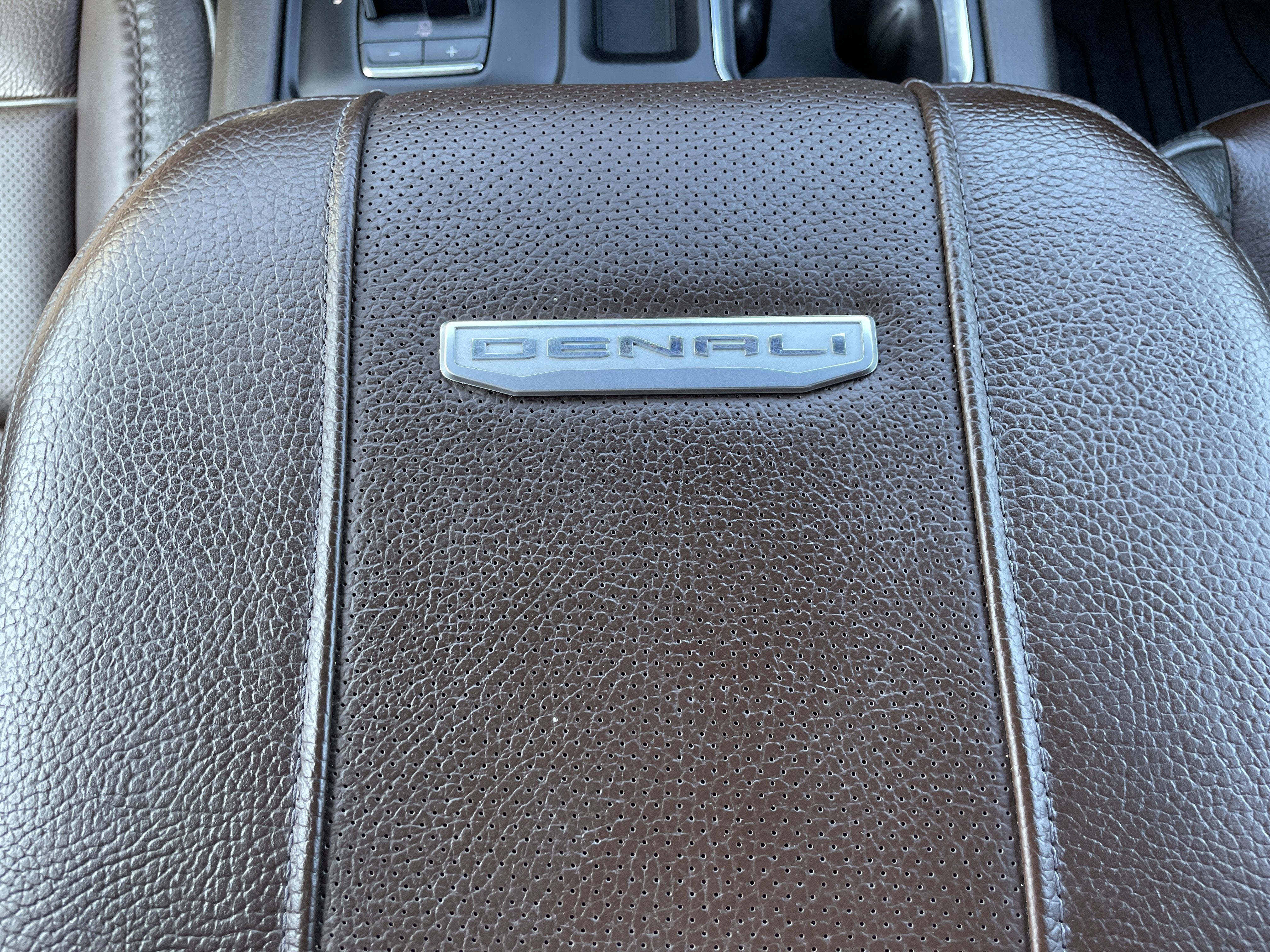 2024 GMC Sierra 3500 HD Denali