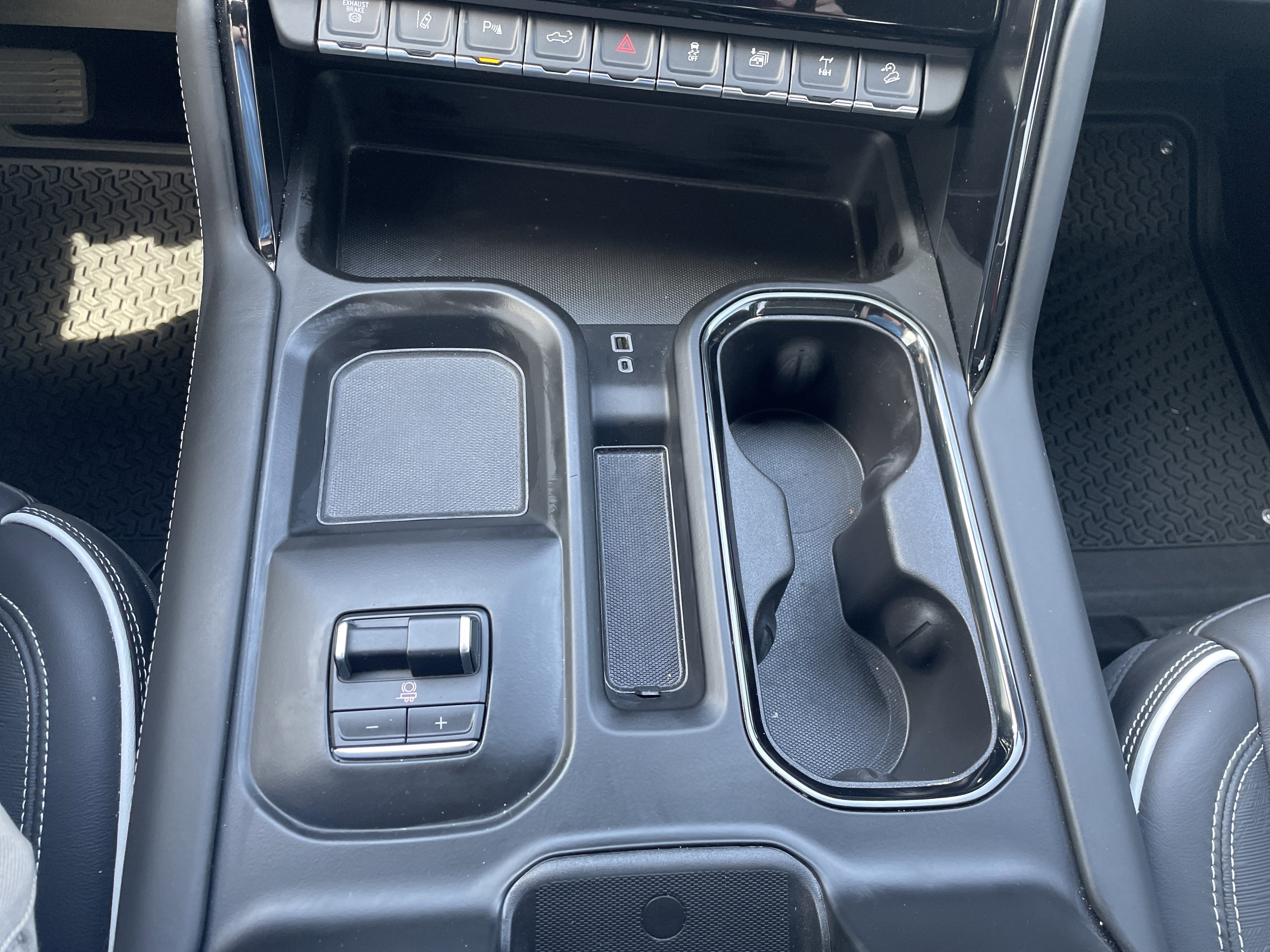 2025 GMC Sierra 2500 HD AT4X
