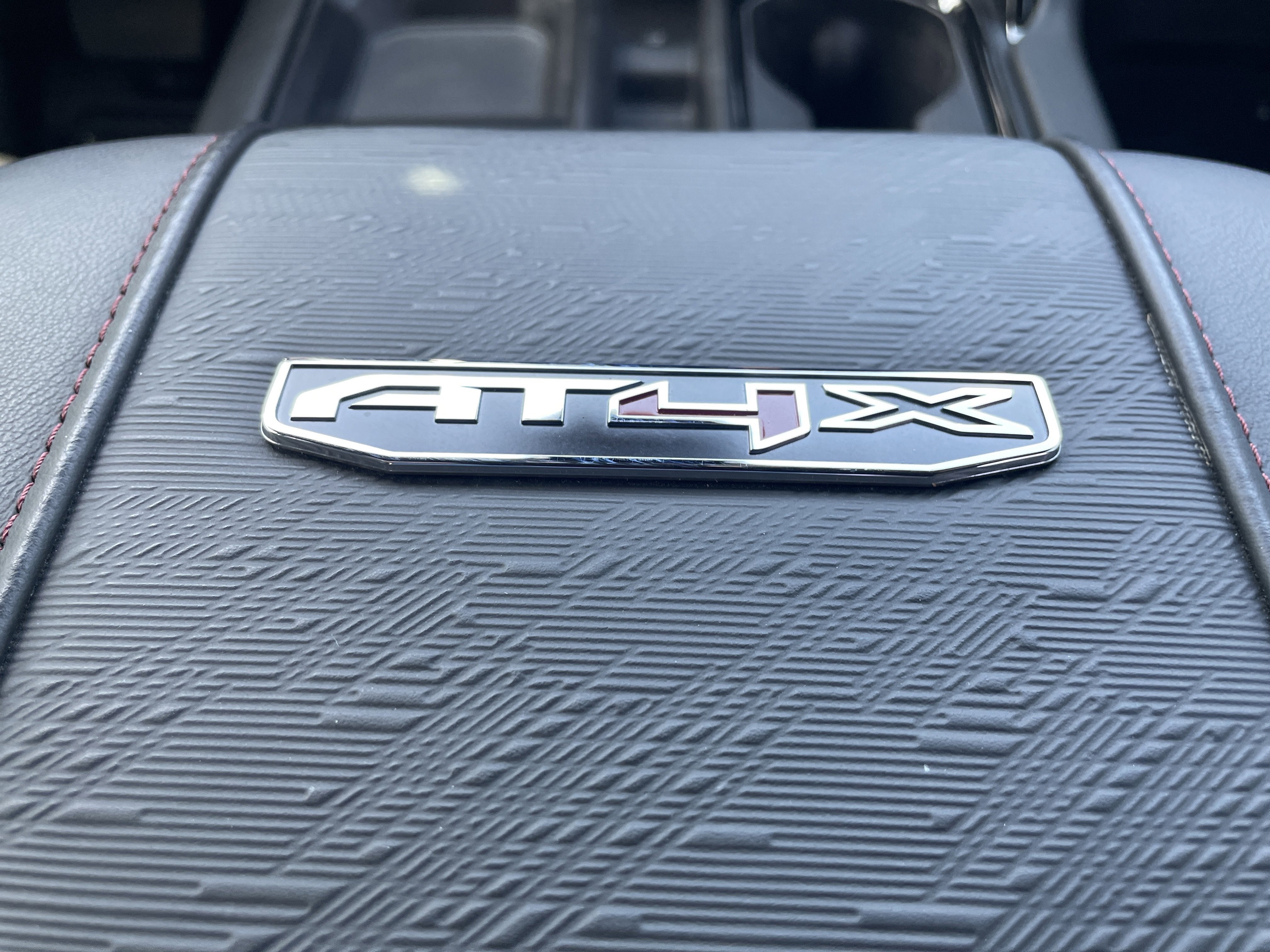 2025 GMC Sierra 2500 HD AT4X