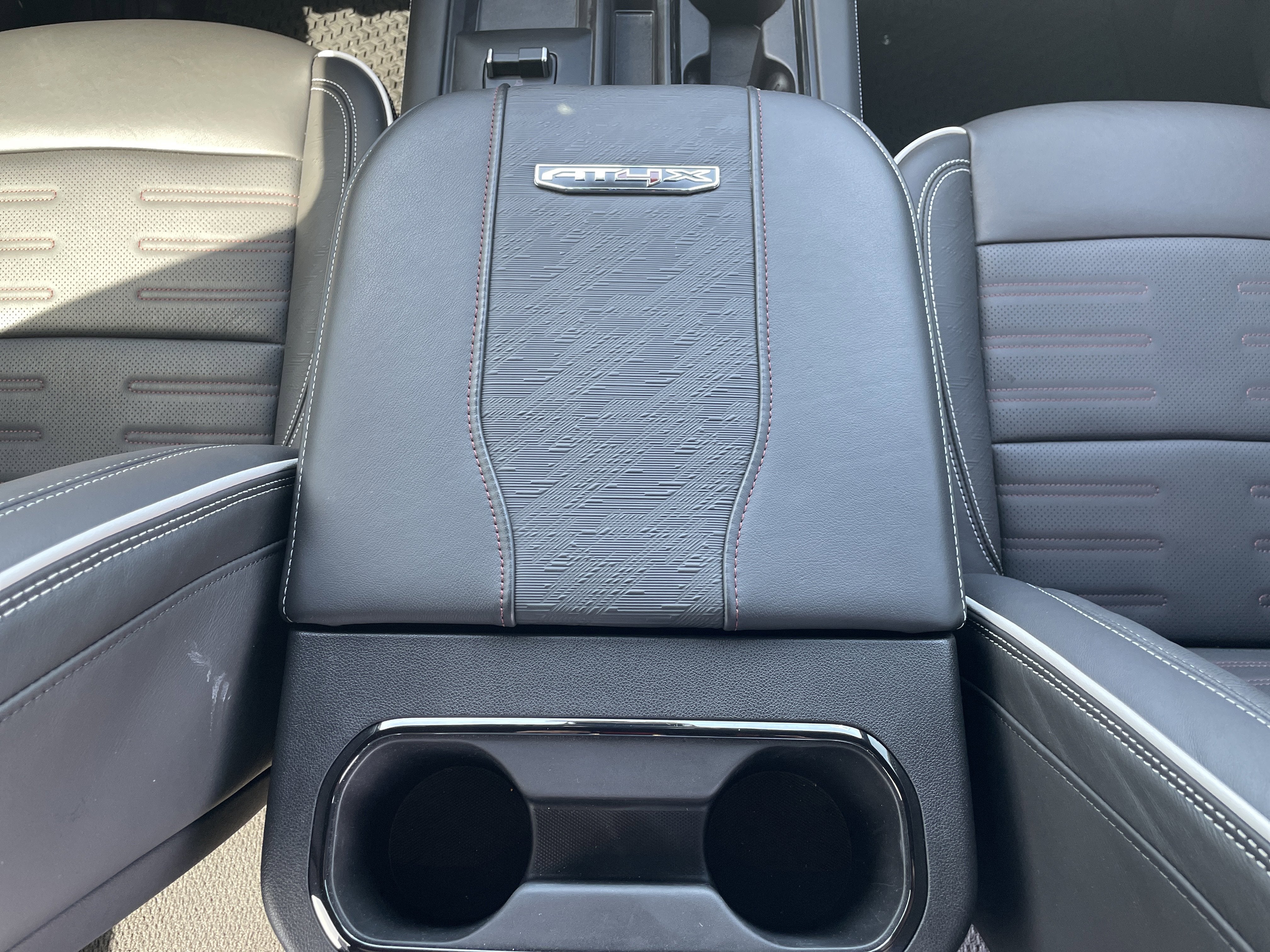 2025 GMC Sierra 2500 HD AT4X