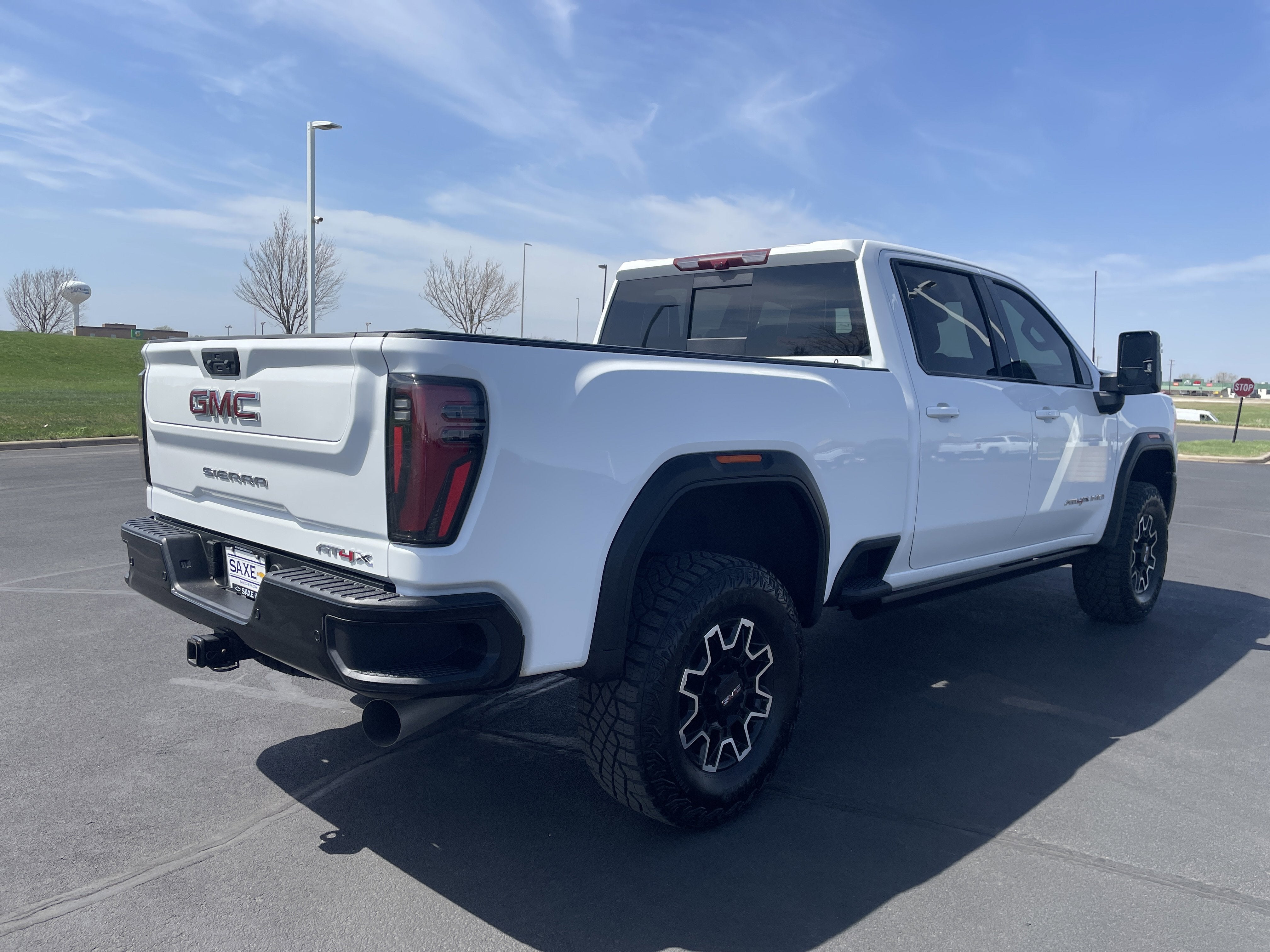2025 GMC Sierra 2500 HD AT4X
