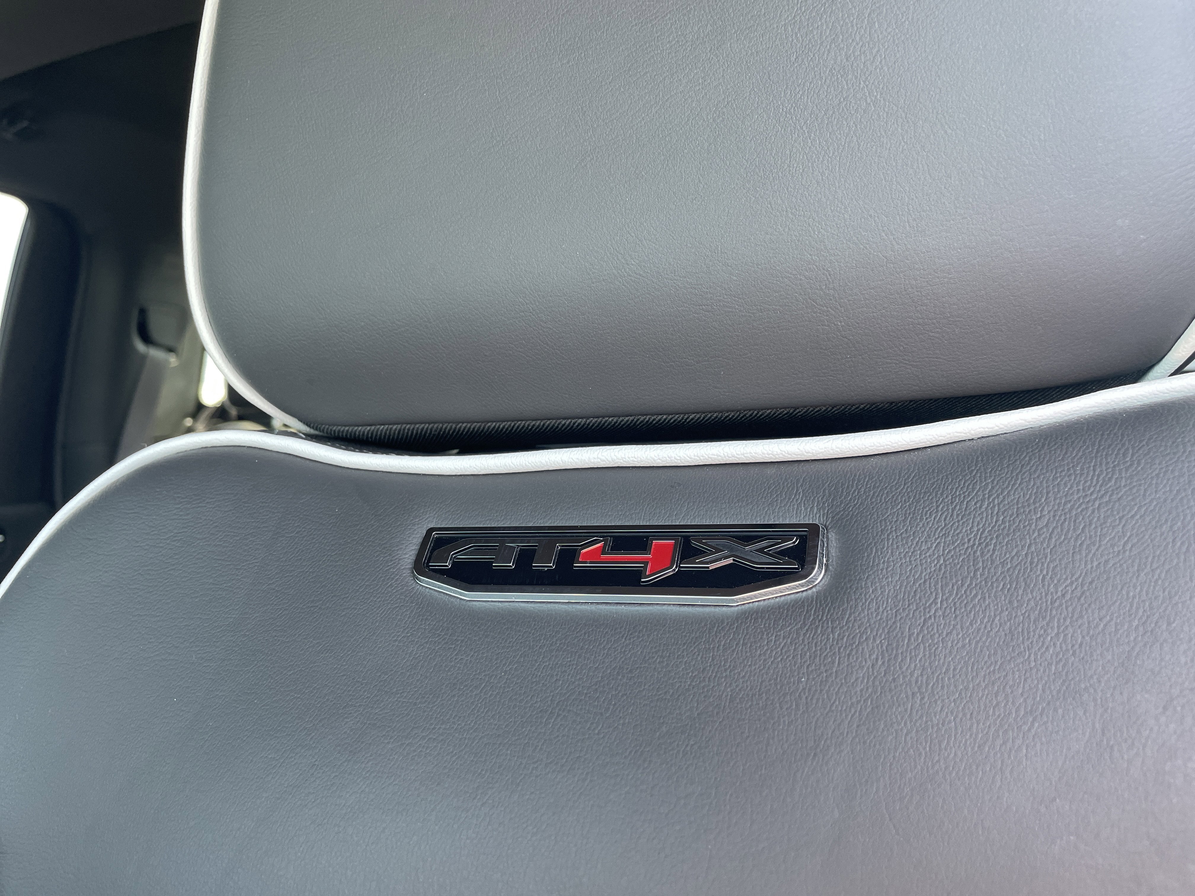 2025 GMC Sierra 2500 HD AT4X