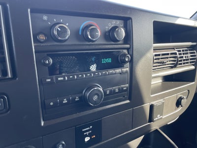 2024 GMC Savana Cargo 2500 Work Van