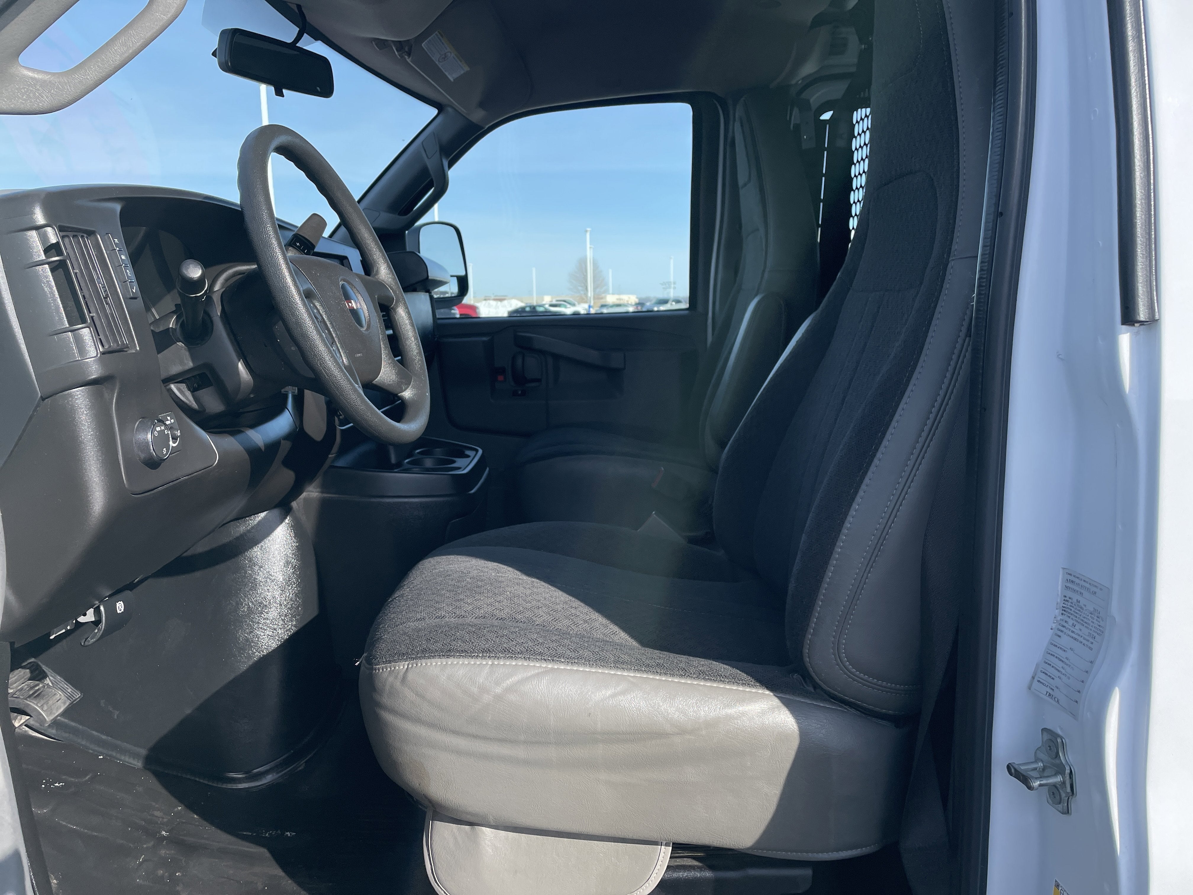 2024 GMC Savana Cargo 2500 Work Van