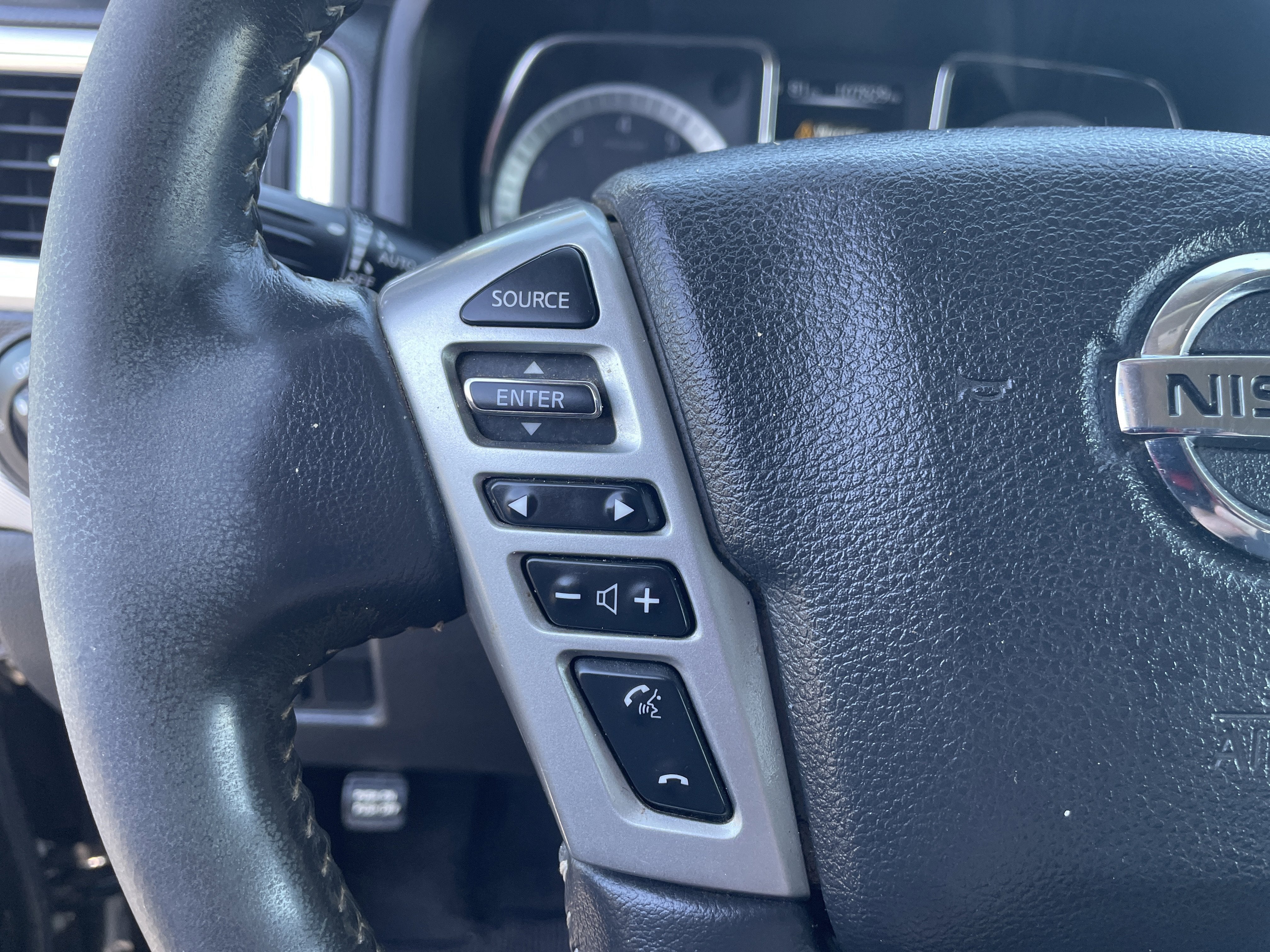2017 Nissan Titan PRO-4X