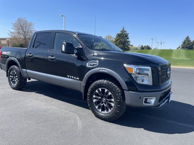 2017 Nissan Titan PRO-4X