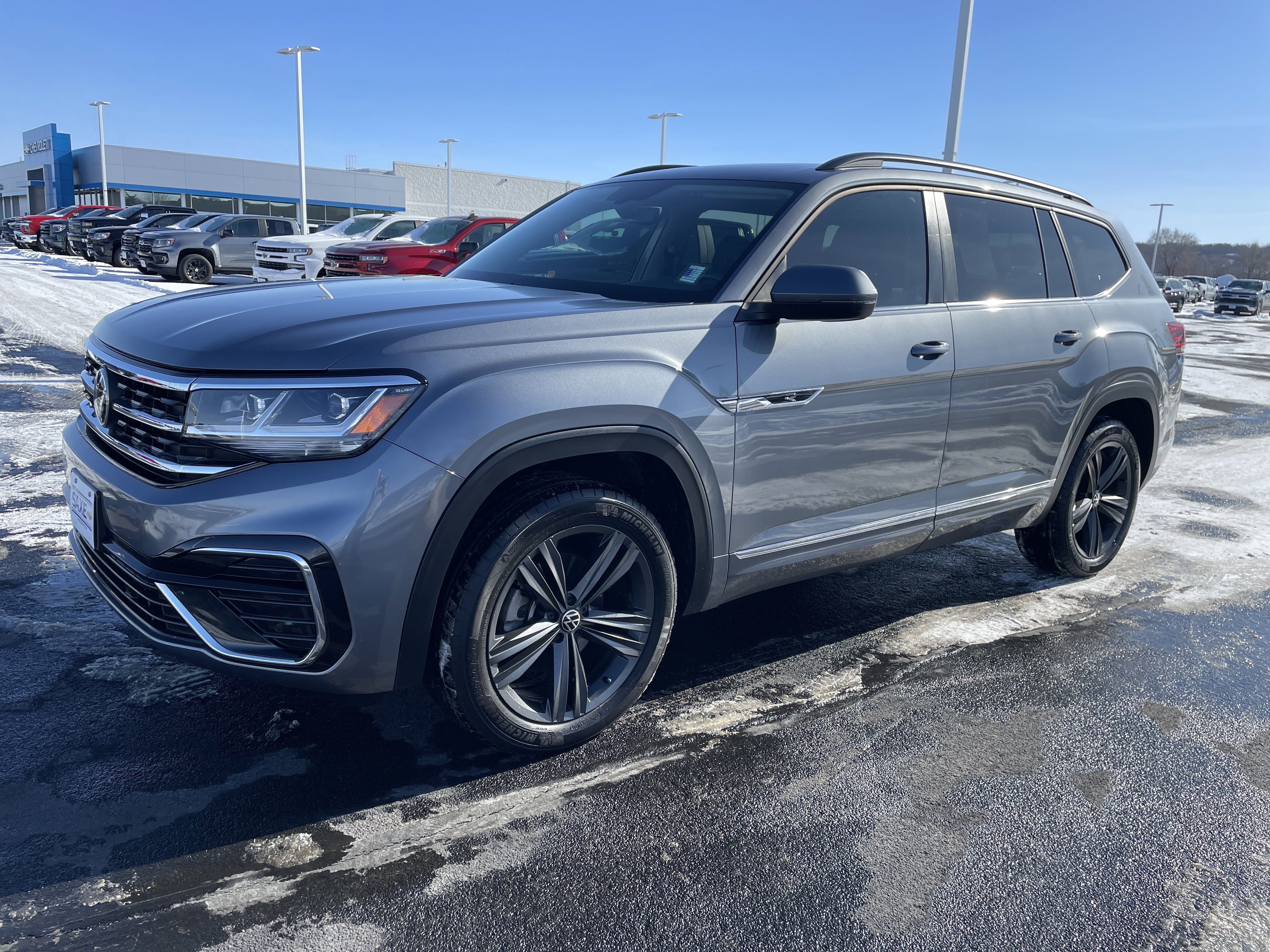 2021 Volkswagen Atlas 3.6L V6 SE w/Technology R-Line